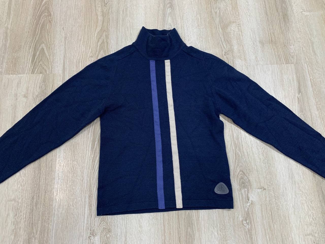 Vintage Womens vintage sweater Nike ACG Size S Size S / US 4 / IT 40 - 1 Thumbnail