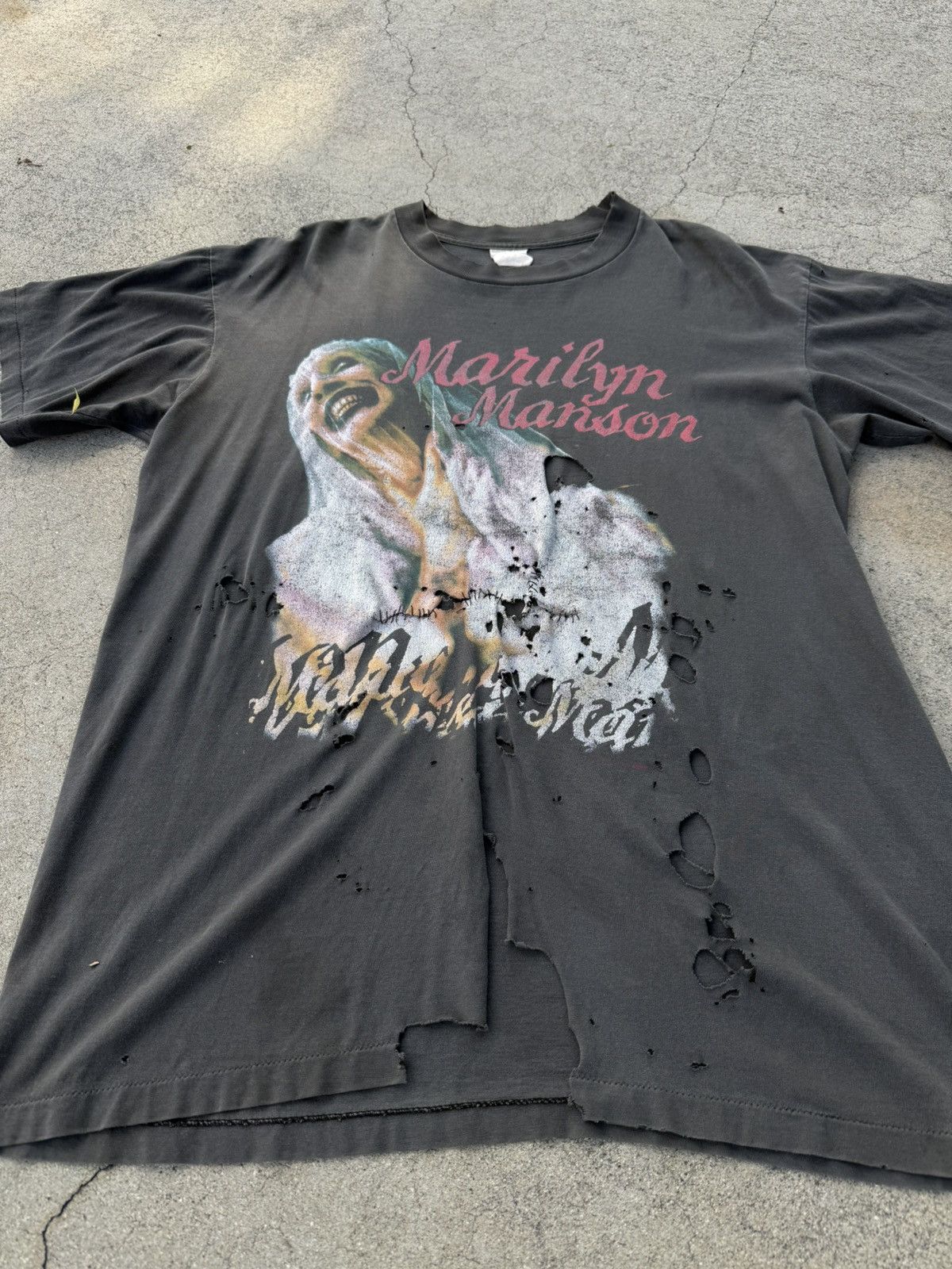 Other Vintage Marilyn Manson Tee Size US XL / EU 56 / 4 - 2 Thumbnail