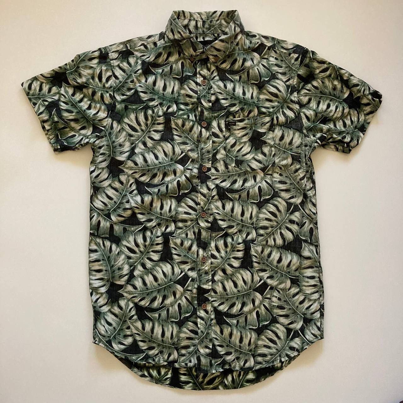 Globe Globe Skateboards Australia Aloha Floral Beach Size US M / EU 48-50 / 2 - 1 Thumbnail