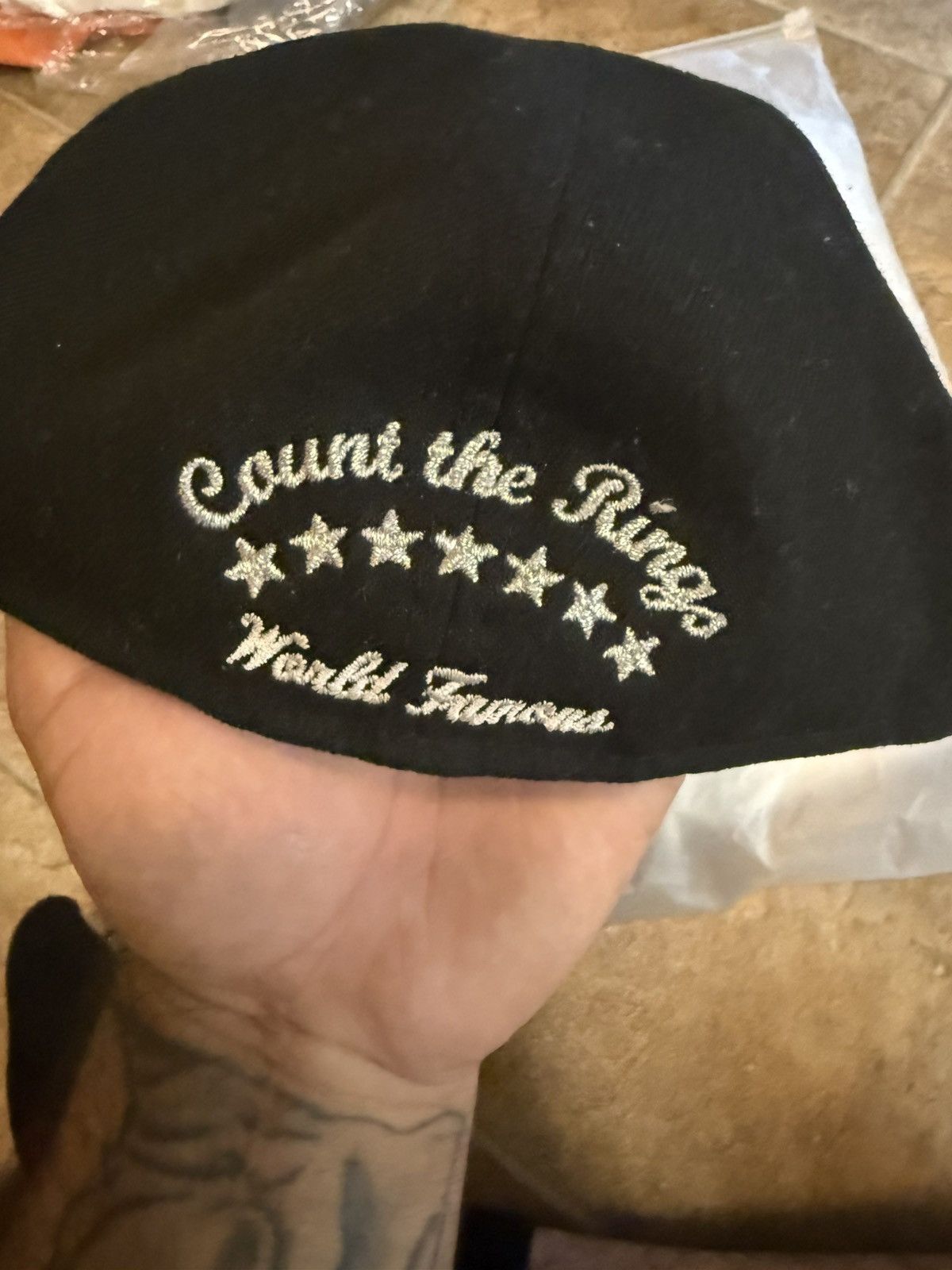 New Era Supreme UNDISPUTED BOX LOGO NEW ERA Size ONE SIZE - 2 Thumbnail