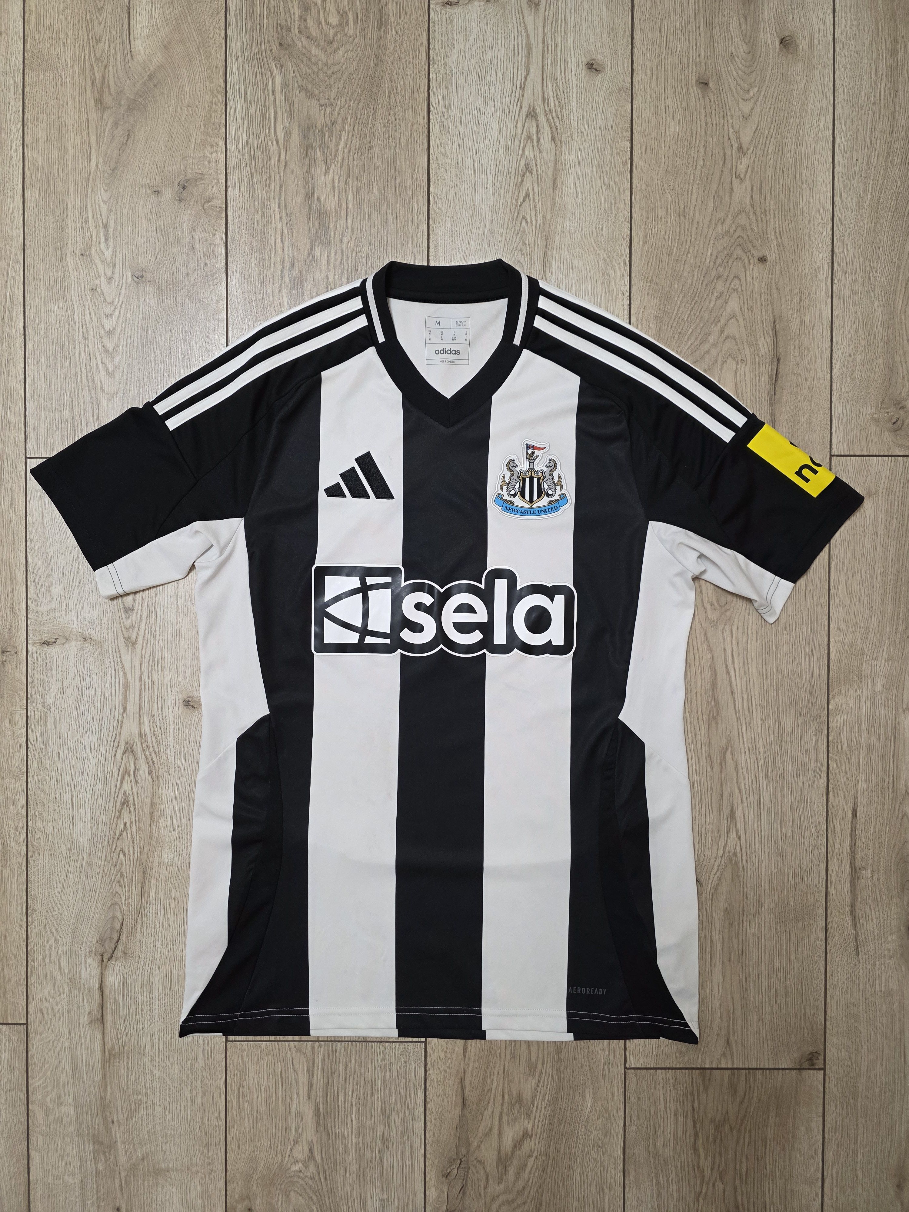 Adidas NEWCASTLE UNITED 2024 2025 HOME FOOTBALL SHIRT SOCCER JERSEY Size US M / EU 48-50 / 2 - 1 Thumbnail