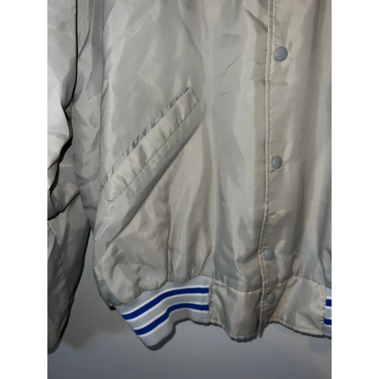 Vintage Vintage Air Force Bomber Jacket Falcon Quarterback AFA 80s L Size US L / EU 52-54 / 3 - 8 Thumbnail