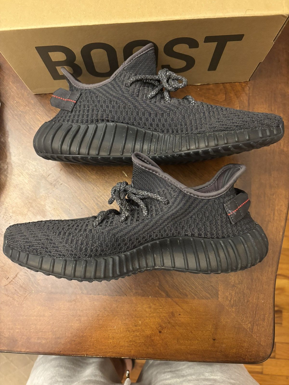 Adidas Yeezy 350 V2 black non reflective Size US 8.5 / EU 41-42 - 5 Thumbnail