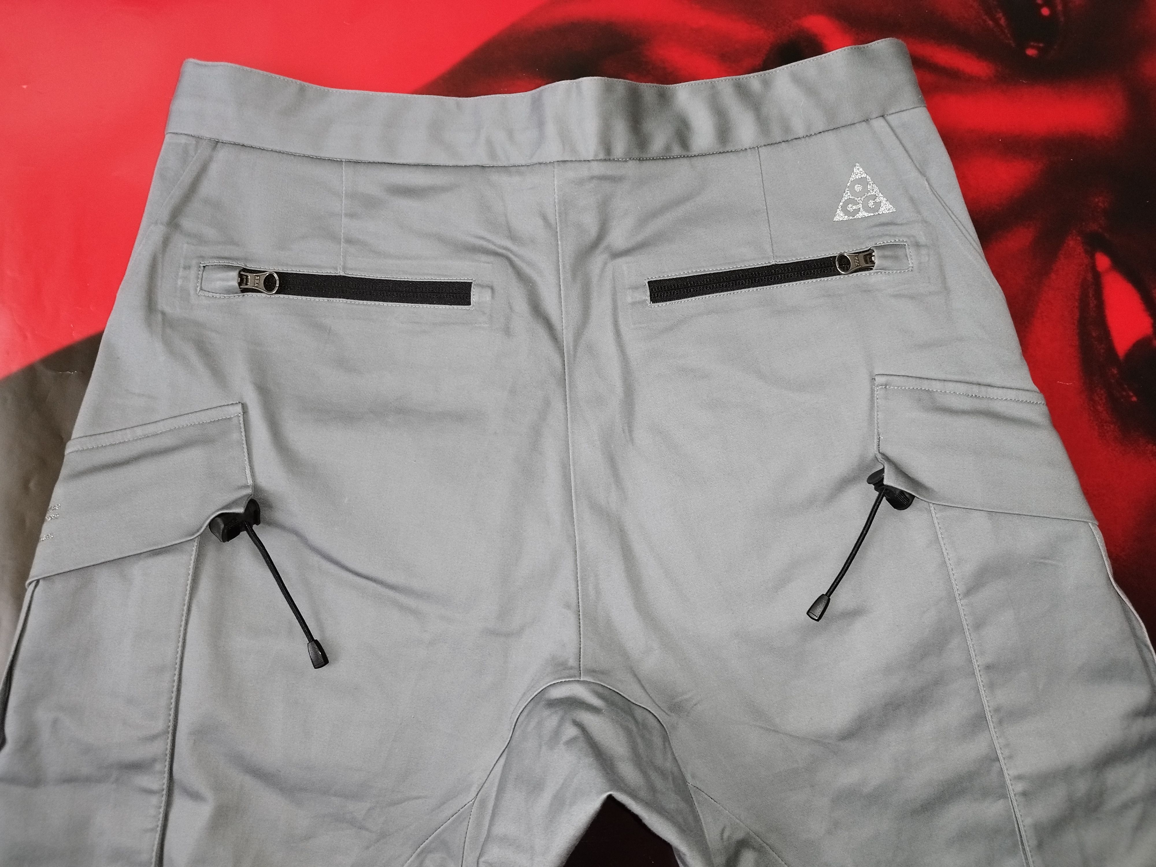 Nike ACG Errolson Hugh x NikeLab ACG Nike Cargo Pant Size US 30 / EU 46 - 11 Thumbnail