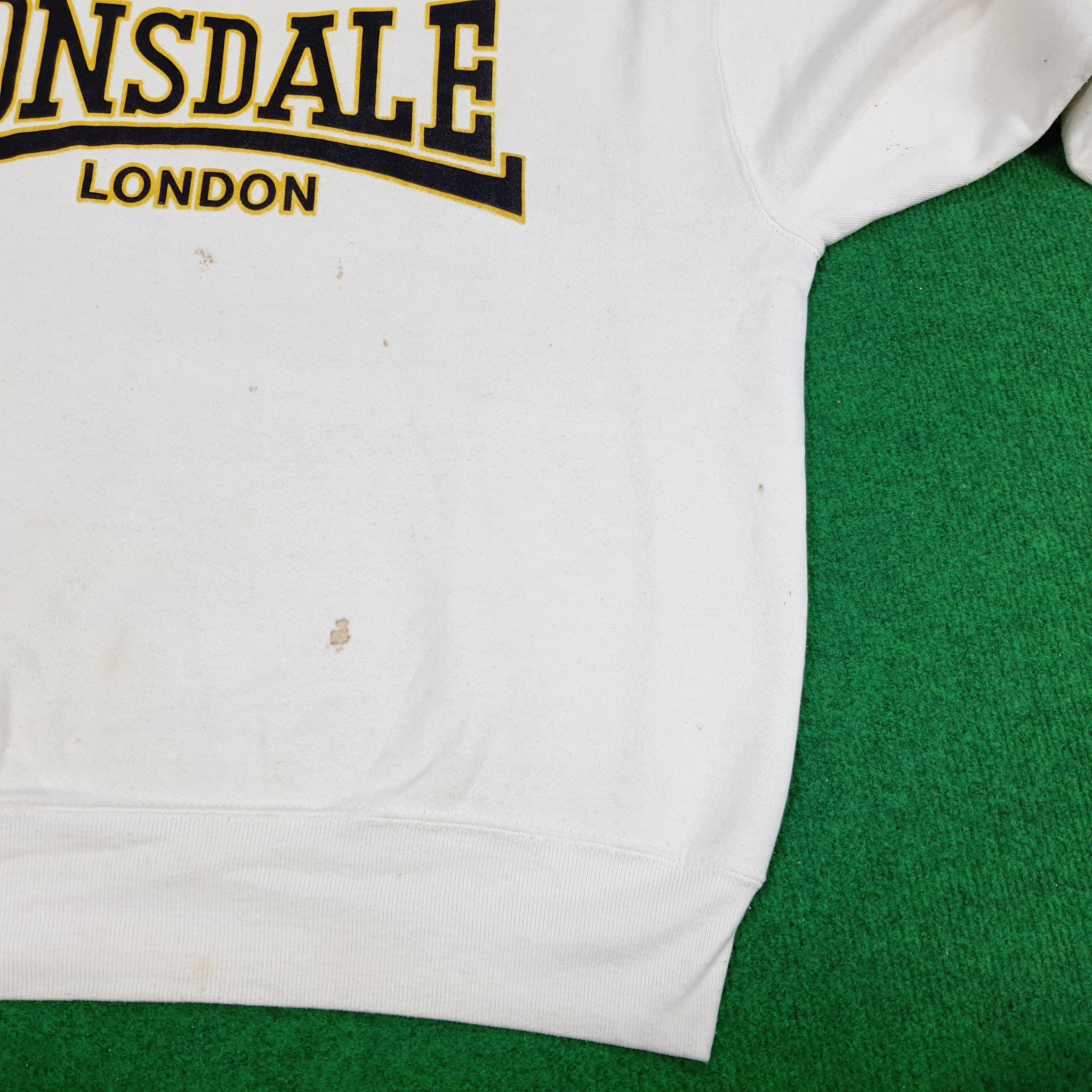 Lonsdale × Vintage Vintage Lonsdale London Martial Art Sports Sweatshirt Size US L / EU 52-54 / 3 - 11 Thumbnail