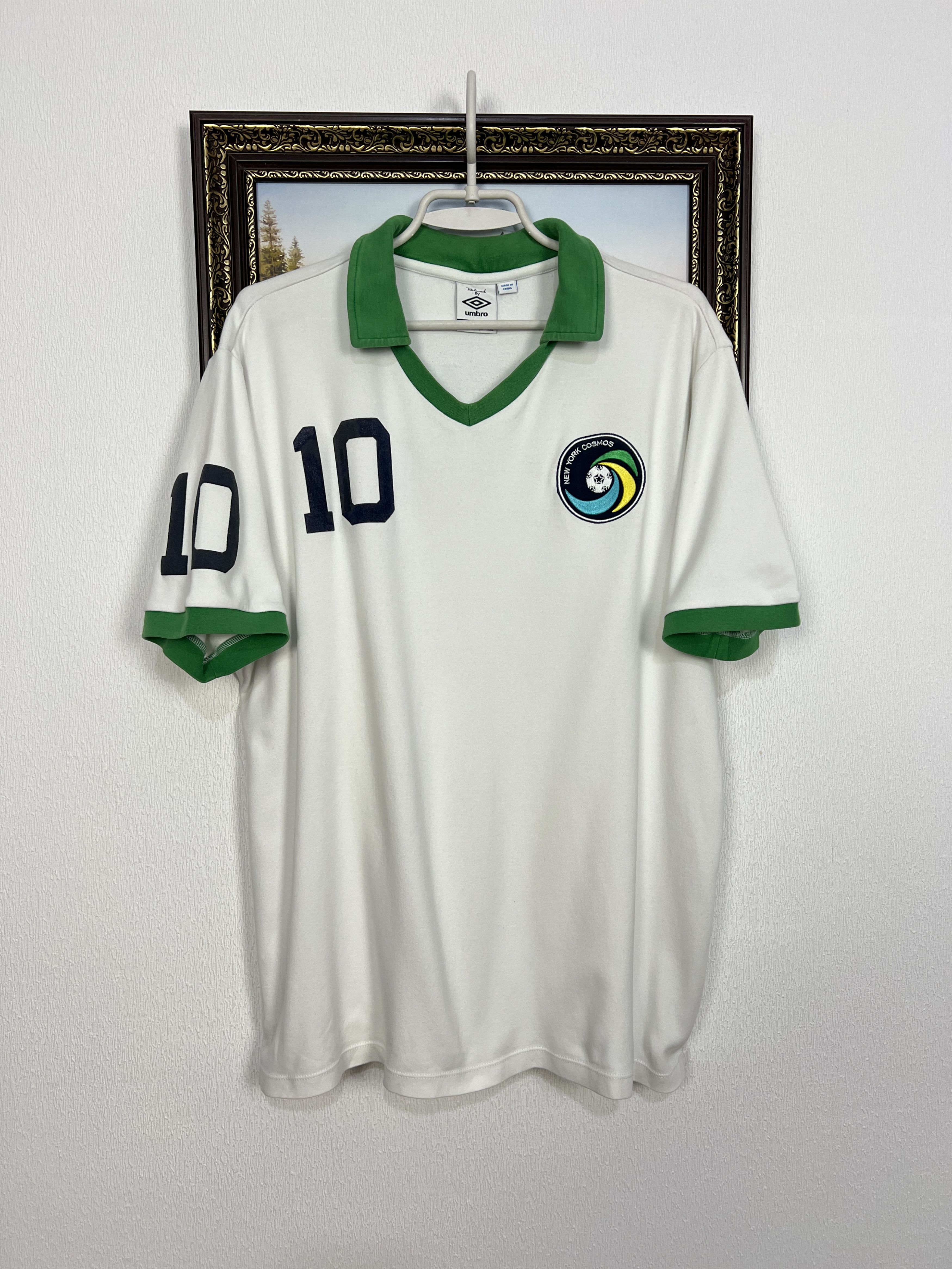 Umbro Pele #10 1976 New York Cosmos Replica Football Shirt Jersey Size US XXL / EU 58 / 5 - 1 Thumbnail