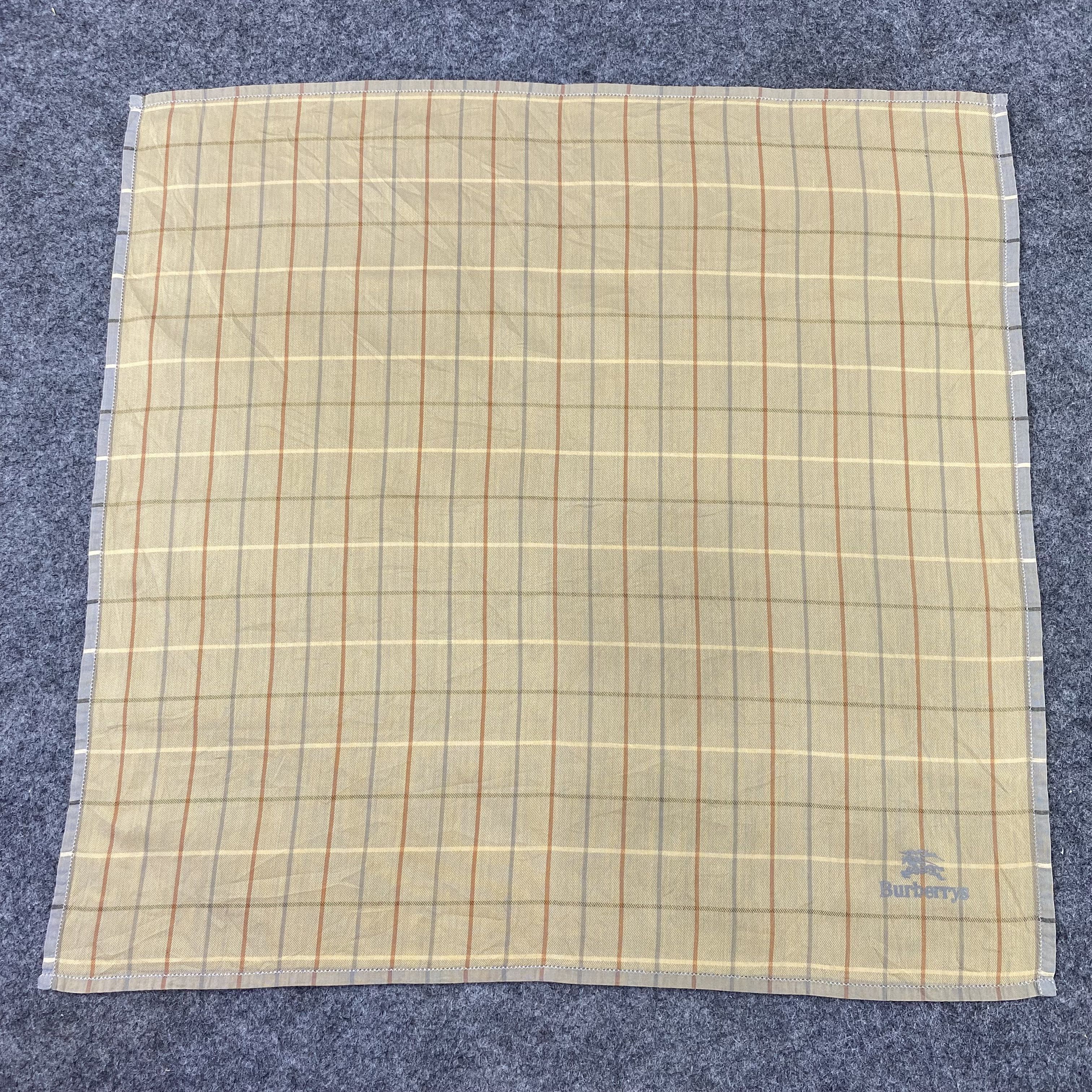 Burberry Burberrys Handkerchief / Bandana / Neckerchief-B794 Size ONE SIZE - 3 Thumbnail