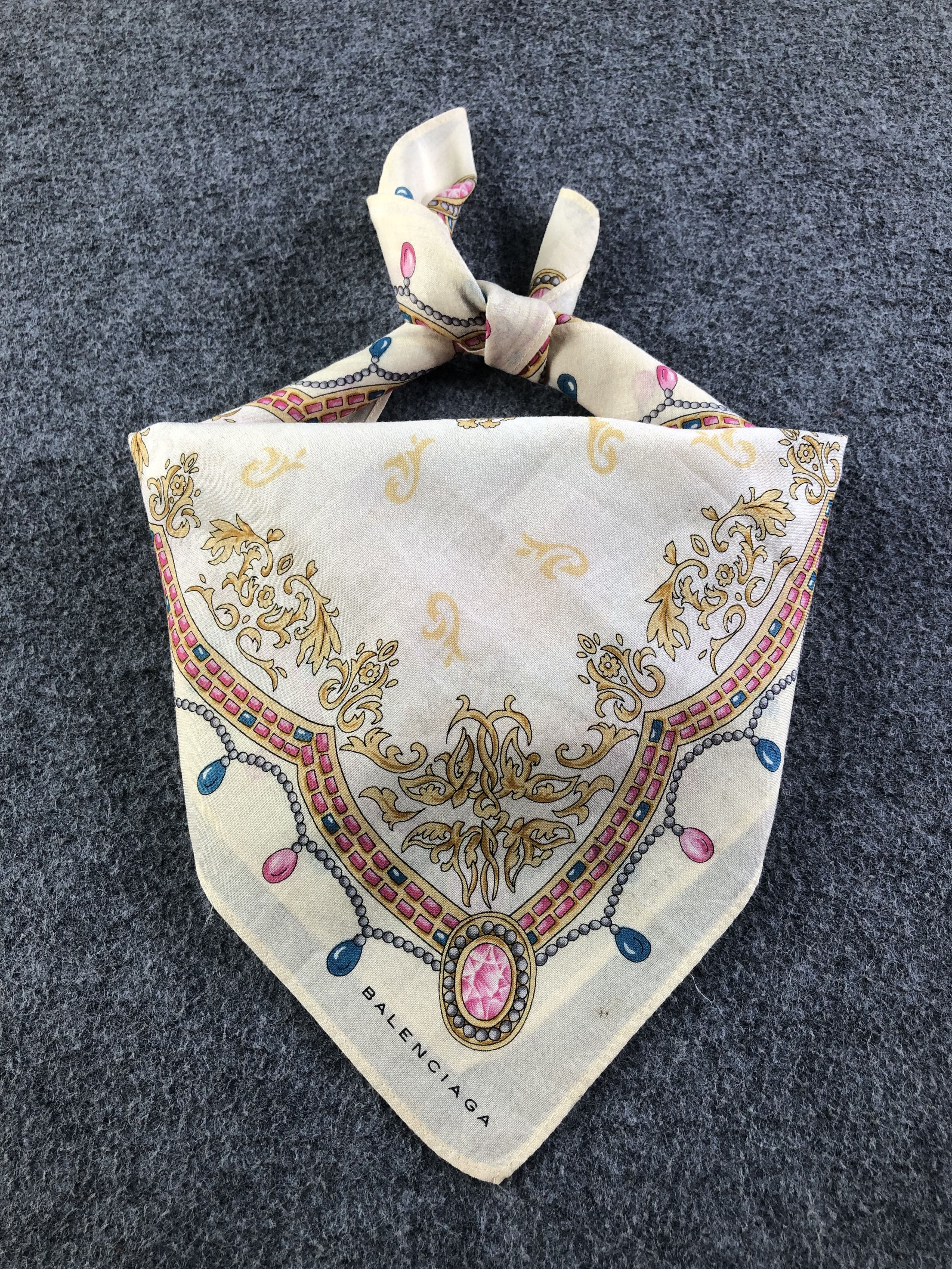 Vintage Balenciaga Handkerchief / Bandana / Neckerchief / Headscarf Size ONE SIZE - 1 Thumbnail