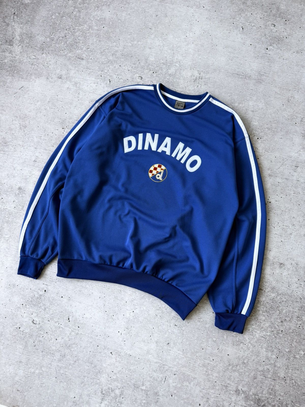 Vintage Vintage Dinamo Zagreb Embroidered Sweatshirt Size US XL / EU 56 / 4 - 2 Thumbnail