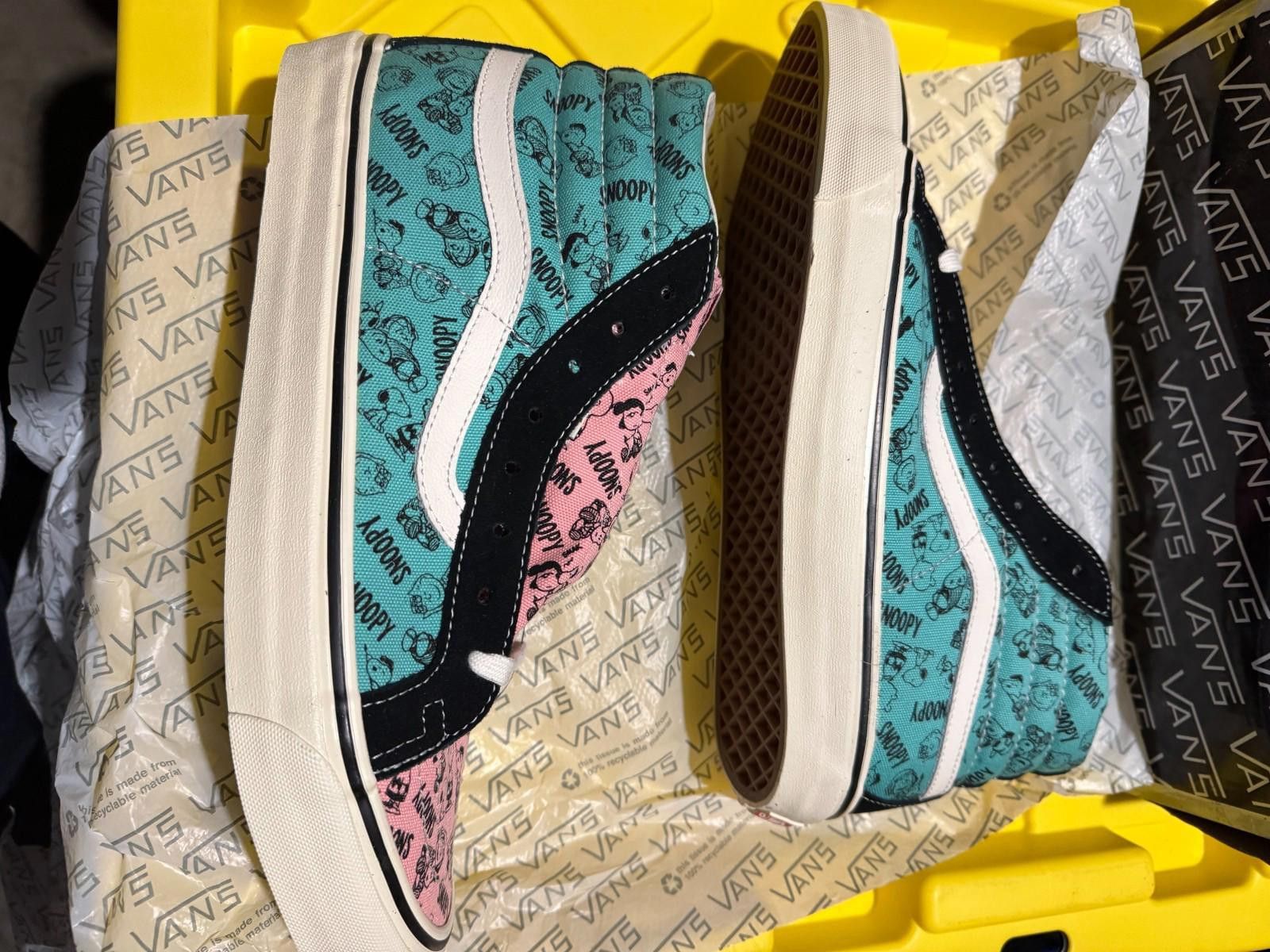 Vans Size 11.5 - Peanuts x Vans Vault OG Sk8 Hi Snoopy Size US 11.5 / EU 44-45 - 6 Thumbnail