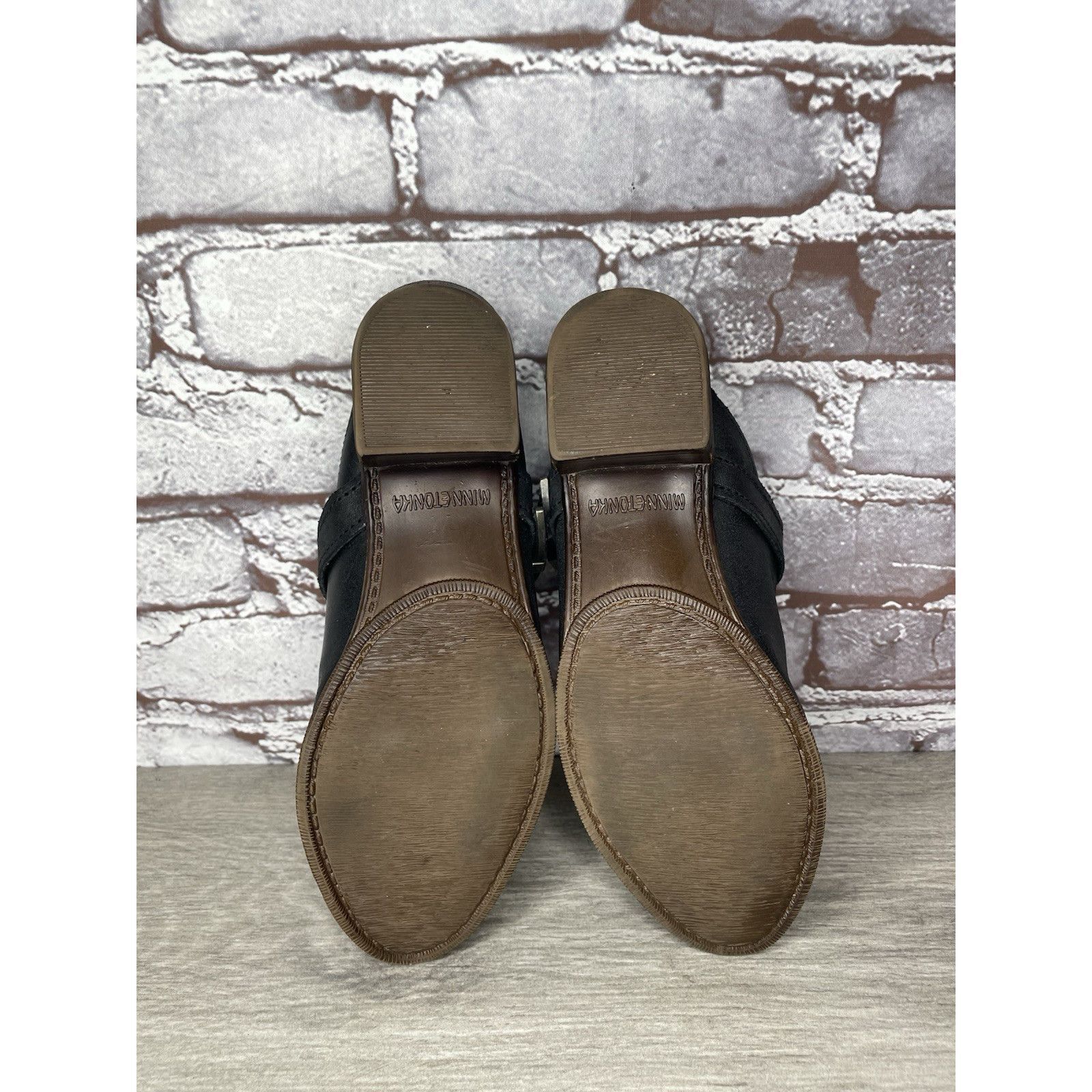 Minnetonka Minnetonka Black Leather Silver Buckle Billie Mules Shoes Wo Size US 7.5 / IT 37.5 - 21 Thumbnail