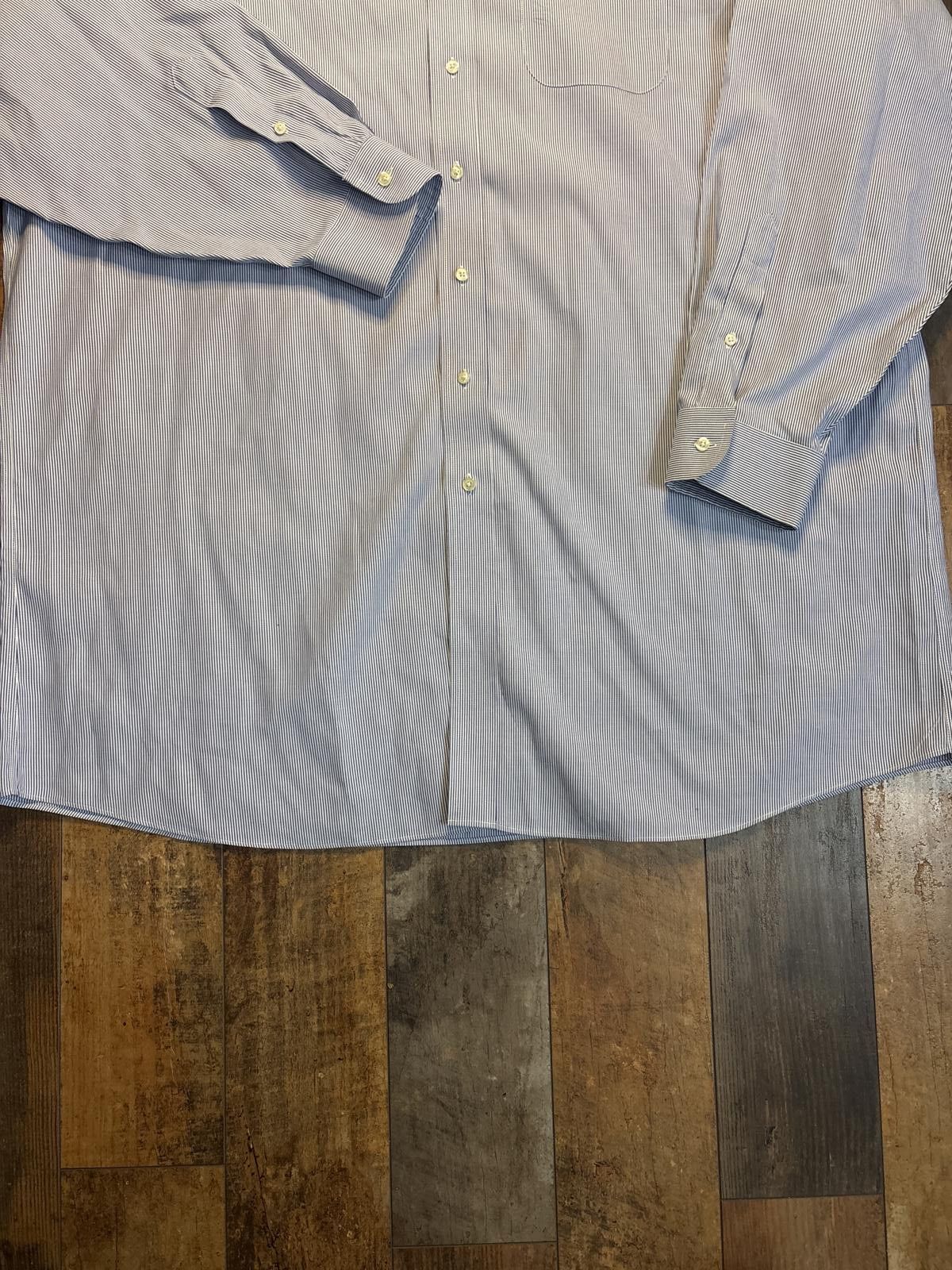 Jos. A. Bank Jos. A. Bank Men's Light Blue Button-Down Dress Shirt Size US M / EU 48-50 / 2 - 4 Thumbnail