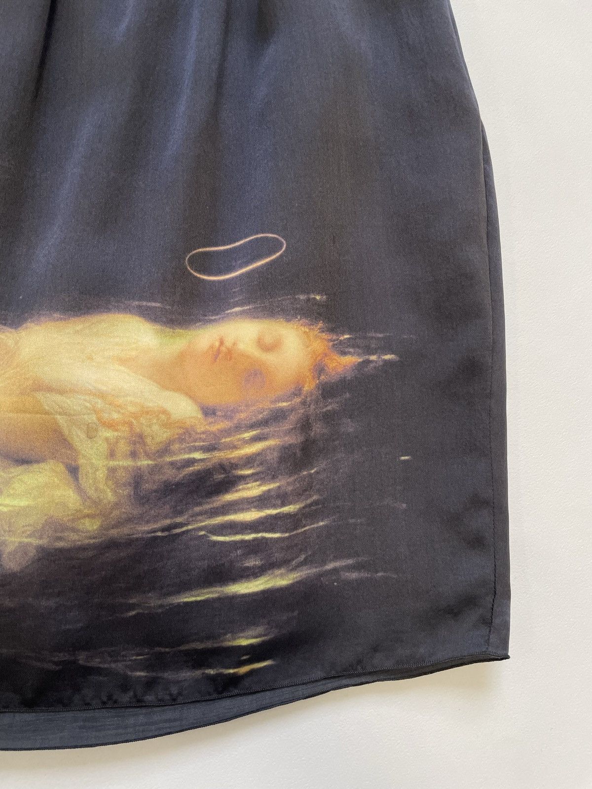 Undercover S/S 09 ‘Young Martyr’ Print Silk Midi Skirt Size 27" / US 4 / IT 40 - 6 Thumbnail