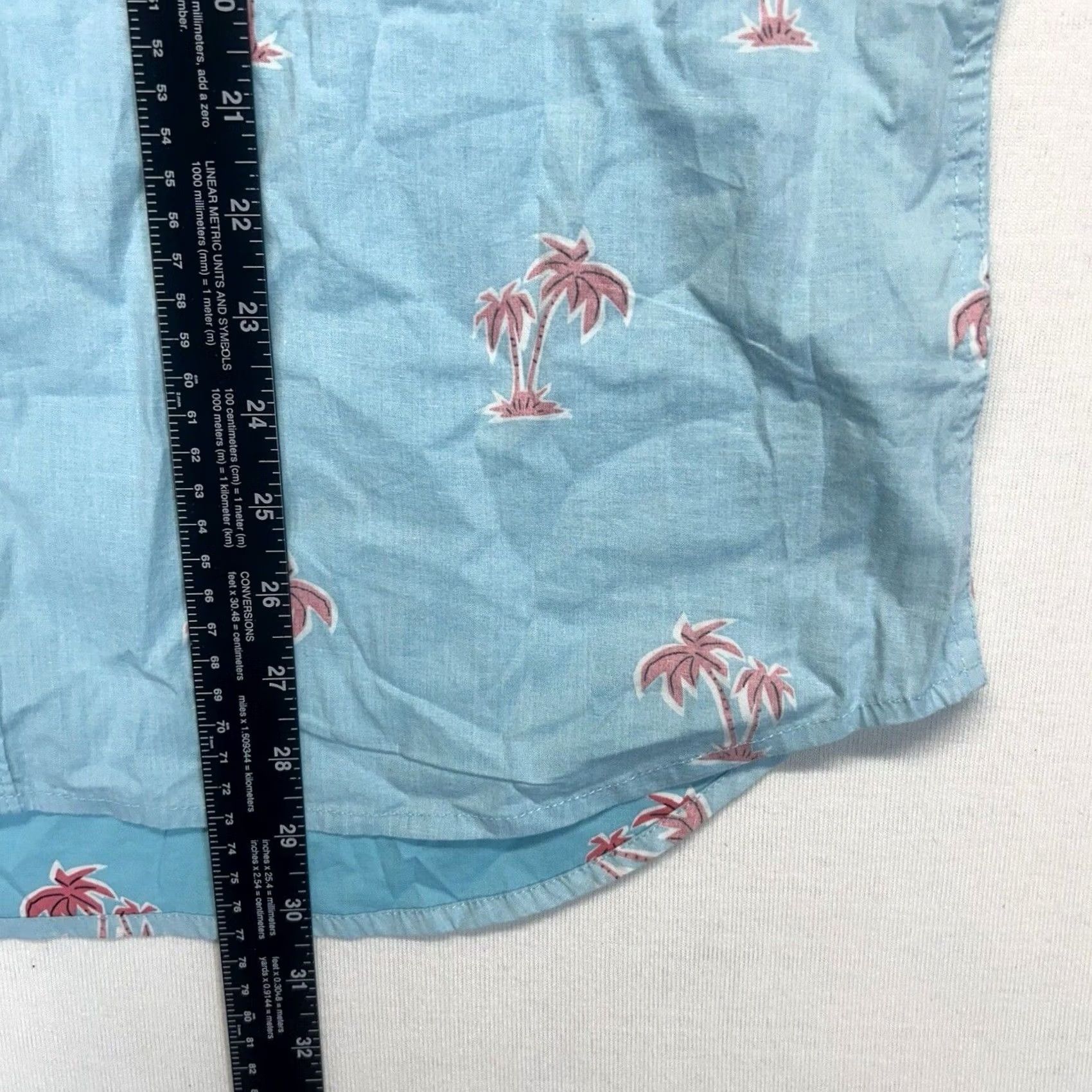 Chubbies Chubbies Button-Up Shirt Mens L Blue Palm Trees Geometric Beach Casual Shirt Size US L / EU 52-54 / 3 - 7 Thumbnail