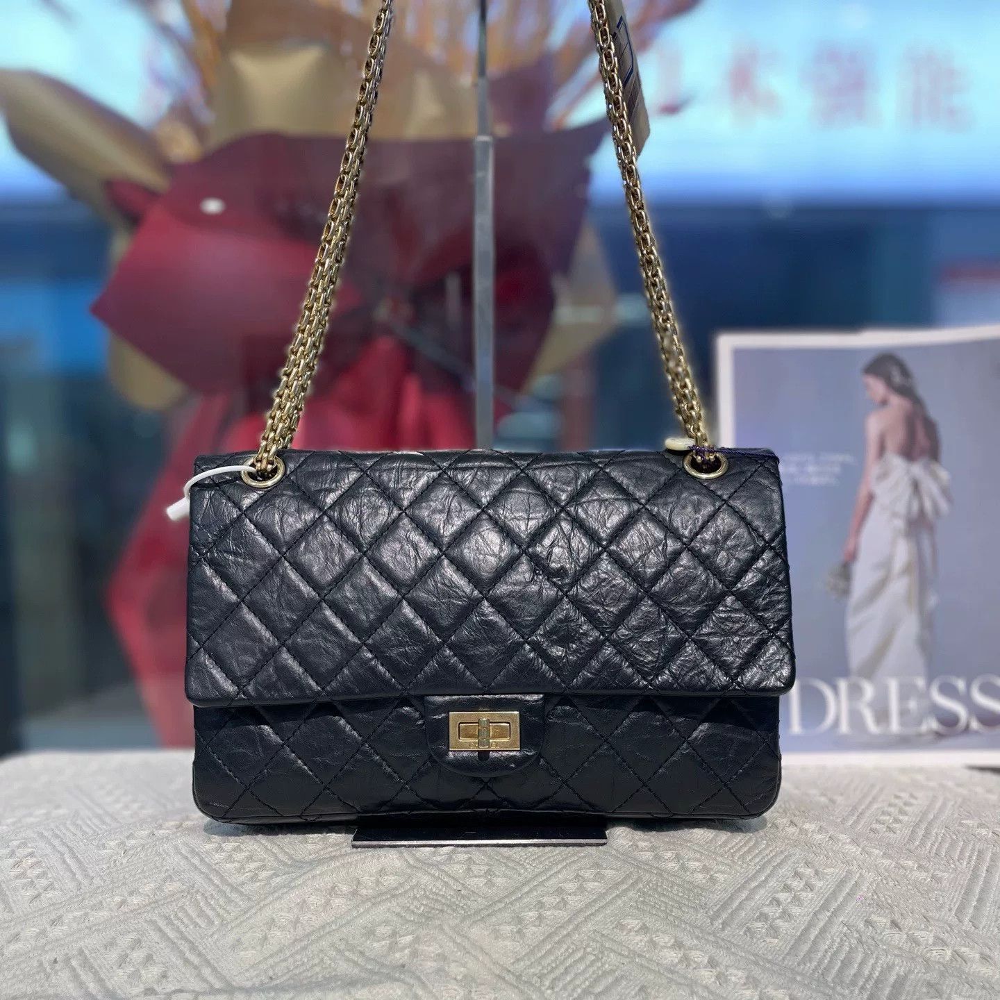 Chanel Pre-loved Bag Very good condition Size ONE SIZE - 1 Thumbnail