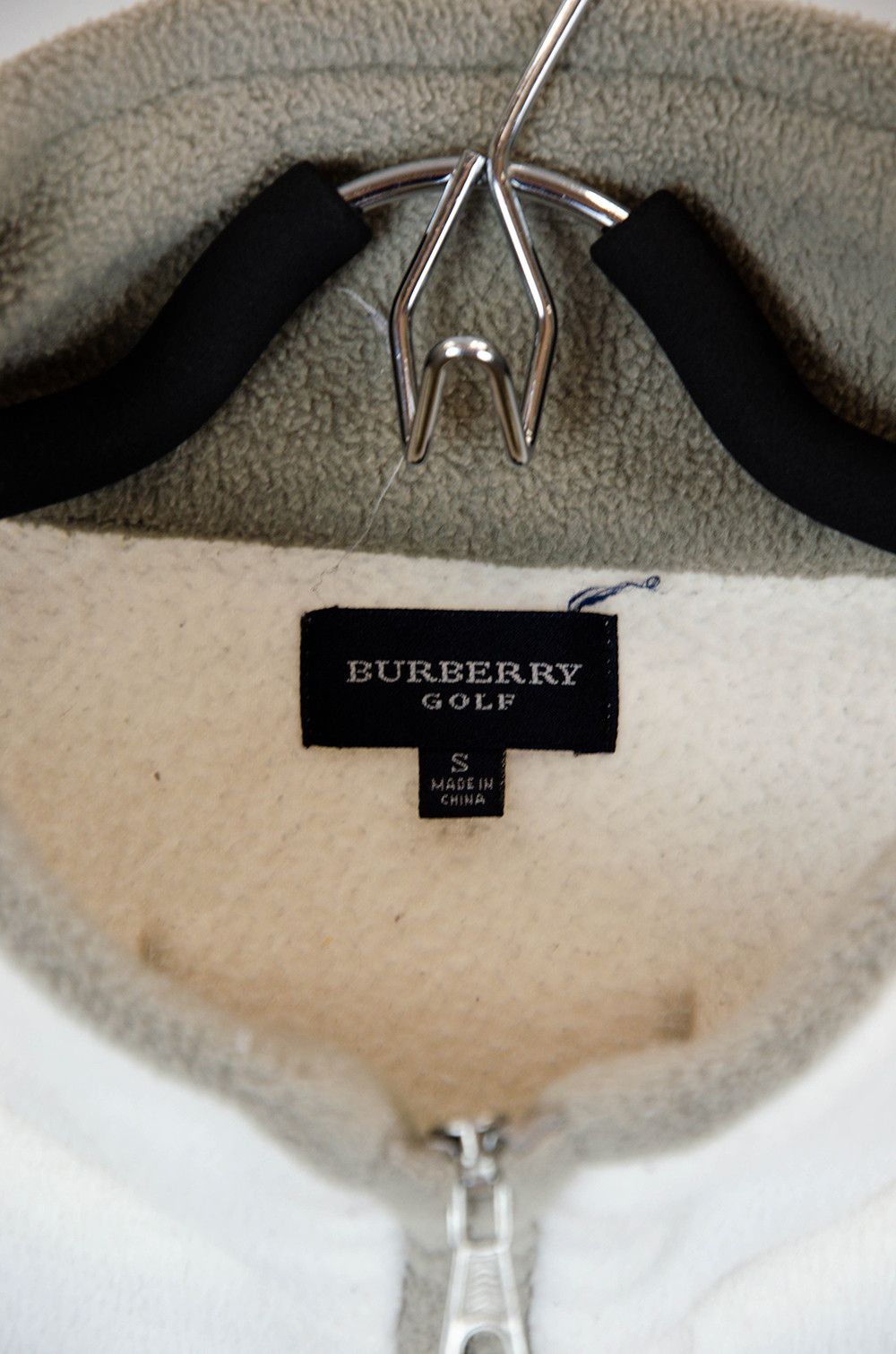 Burberry Burberry Golf Fleece Vest – White/Khaki – Size S (M Fit) Size US S / EU 44-46 / 1 - 5 Thumbnail