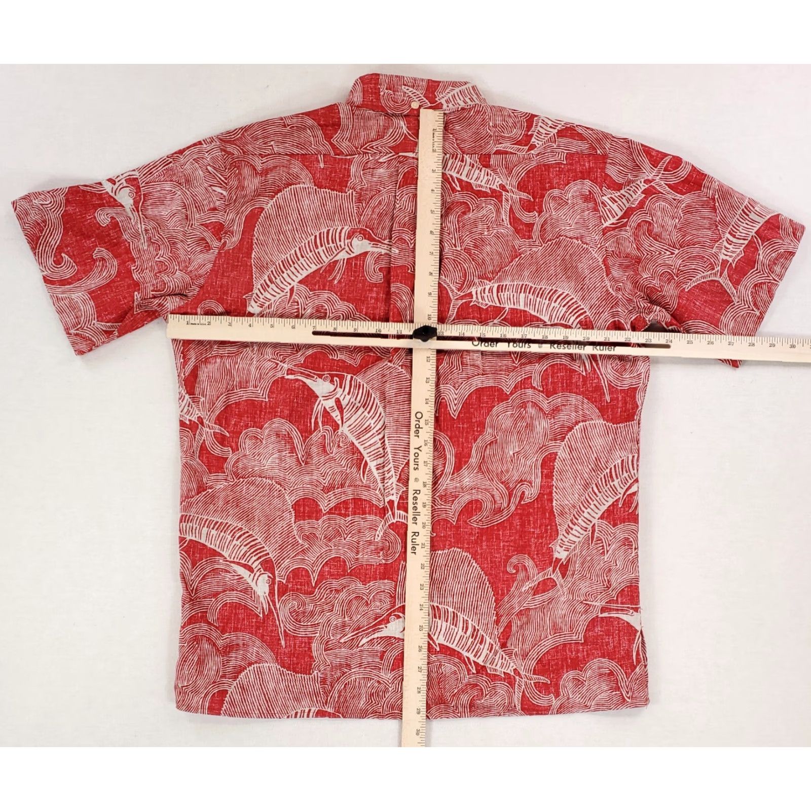 Reyn Spooner Reyn Spooner Camp Shirt Hawaiian Sailfish Red White Mens M Classic Fit Short Sleeve Button-Up Shirt Size US M / EU 48-50 / 2 - 5 Thumbnail