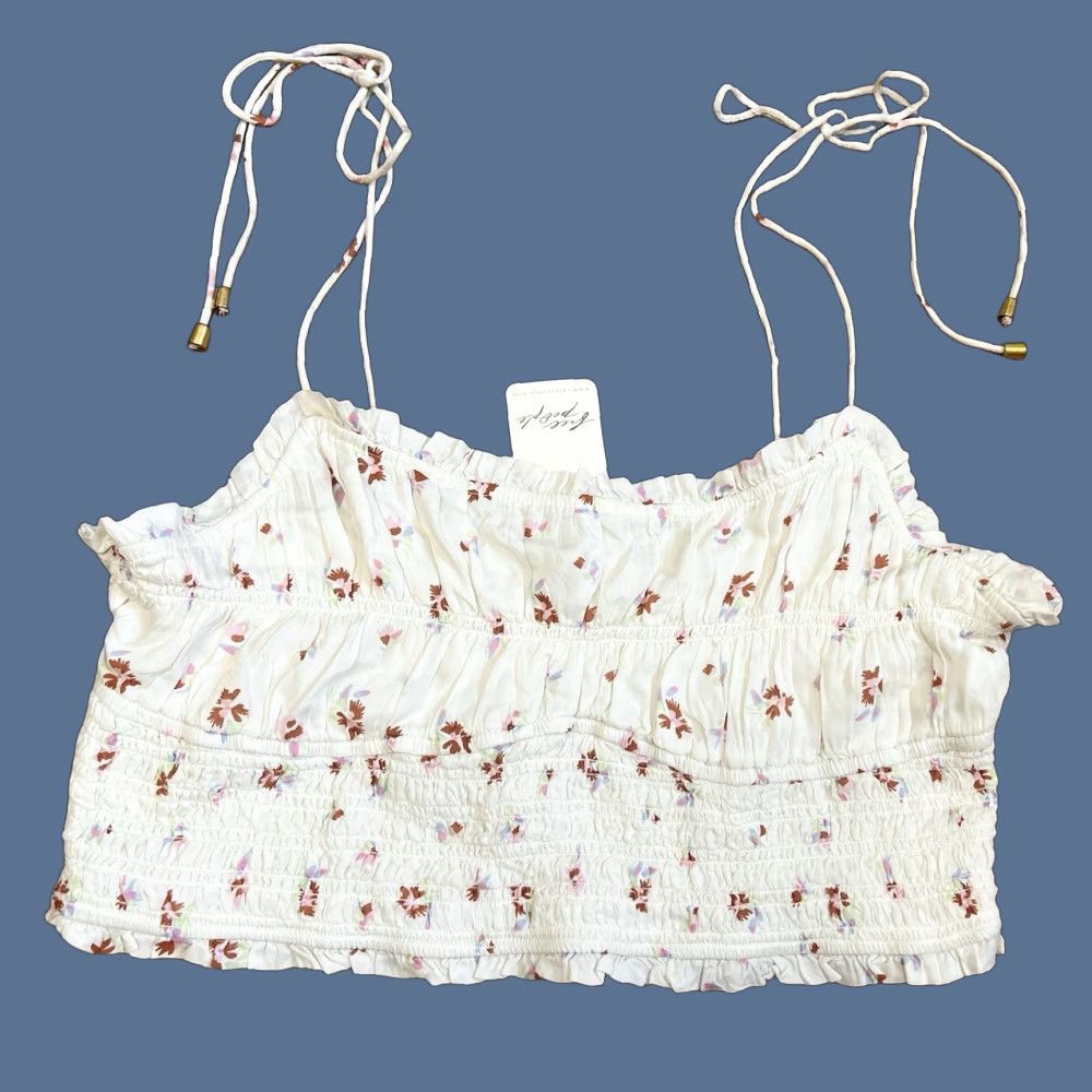 Free People Free People Top Ivory Kaia Floral Smocked Cropped Ruffled Sleeveless NWT Size M Size M / US 6-8 / IT 42-44 - 1 Thumbnail