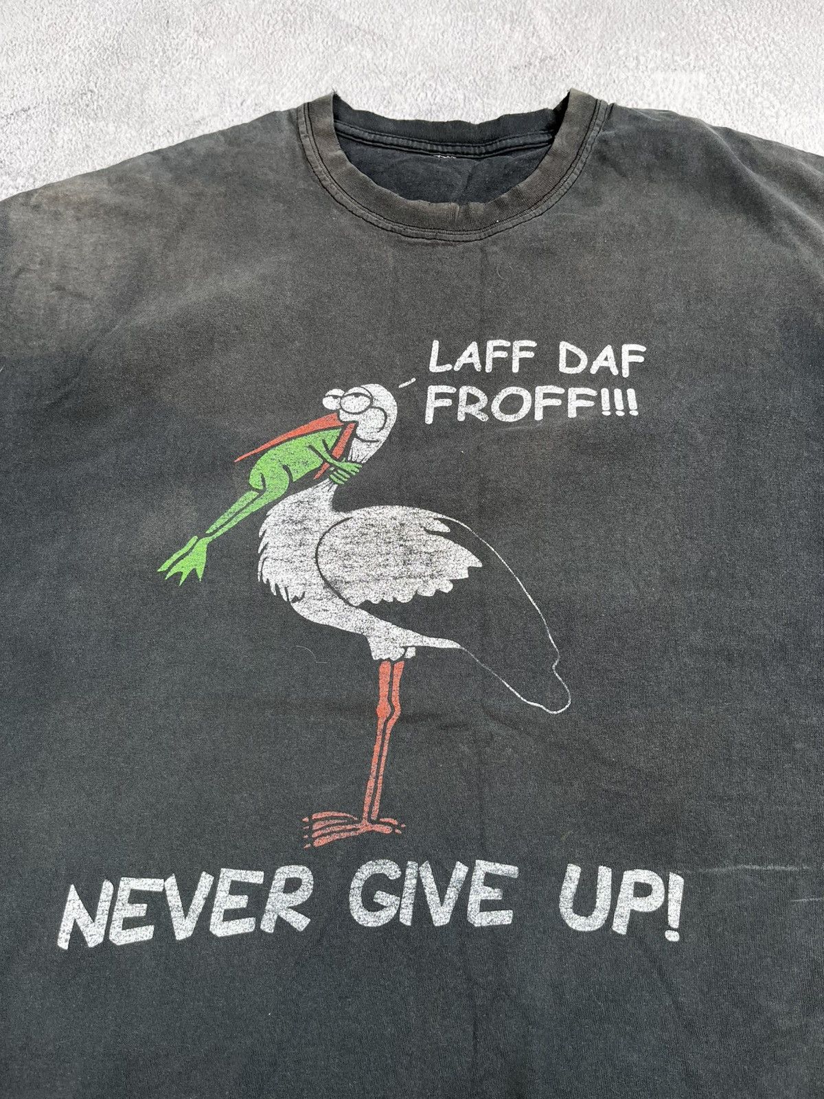 Band Tees Vintage Y2K Never Give Up humor faded trashed tee size XL Size US XL / EU 56 / 4 - 2 Thumbnail