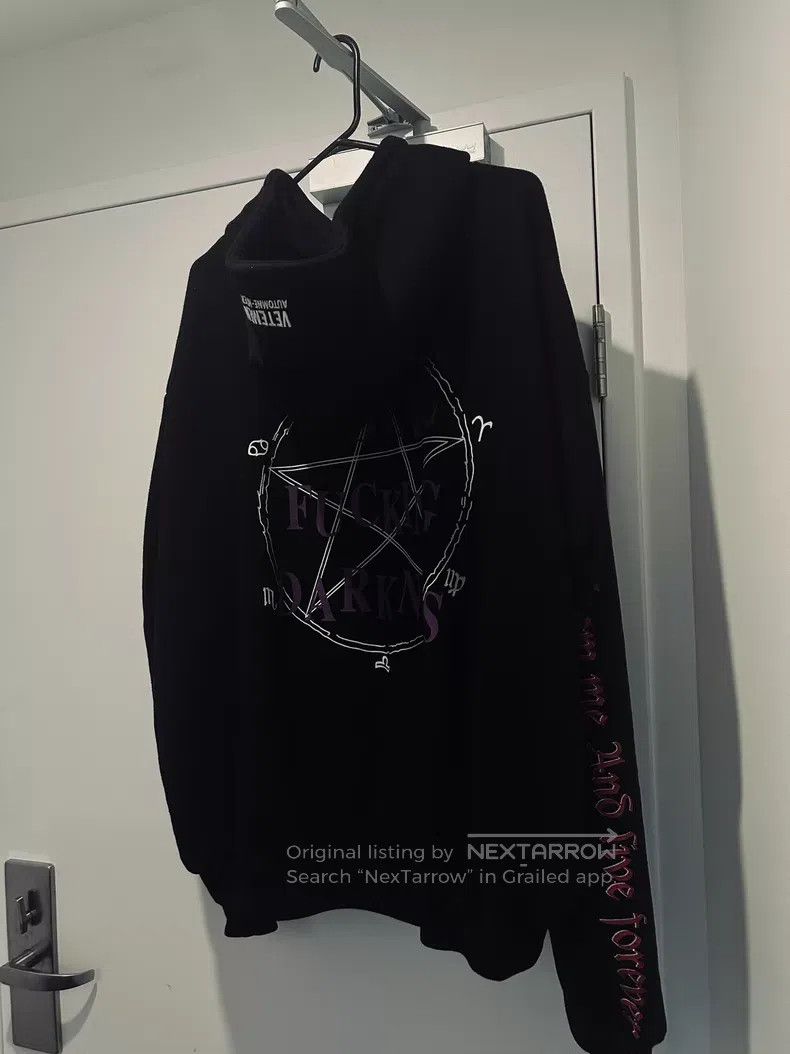 Vetements Vetements Five-Star Sanskrit Hoodie Size US XS / EU 42 / 0 - 1 Thumbnail