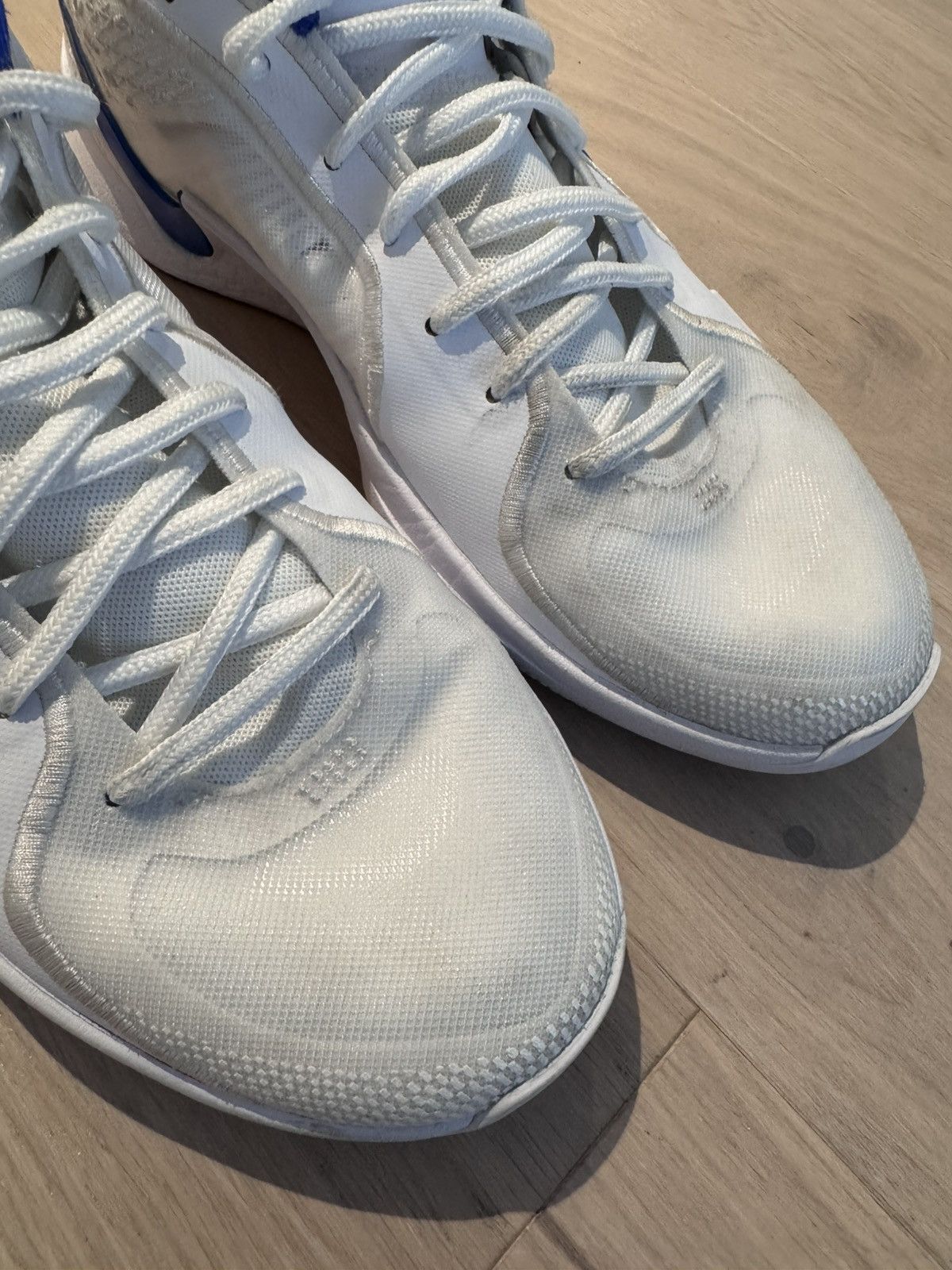 Nike Nike Sabrina 2 ID men size 9 white blue Size US 9 / EU 42 - 14 Thumbnail