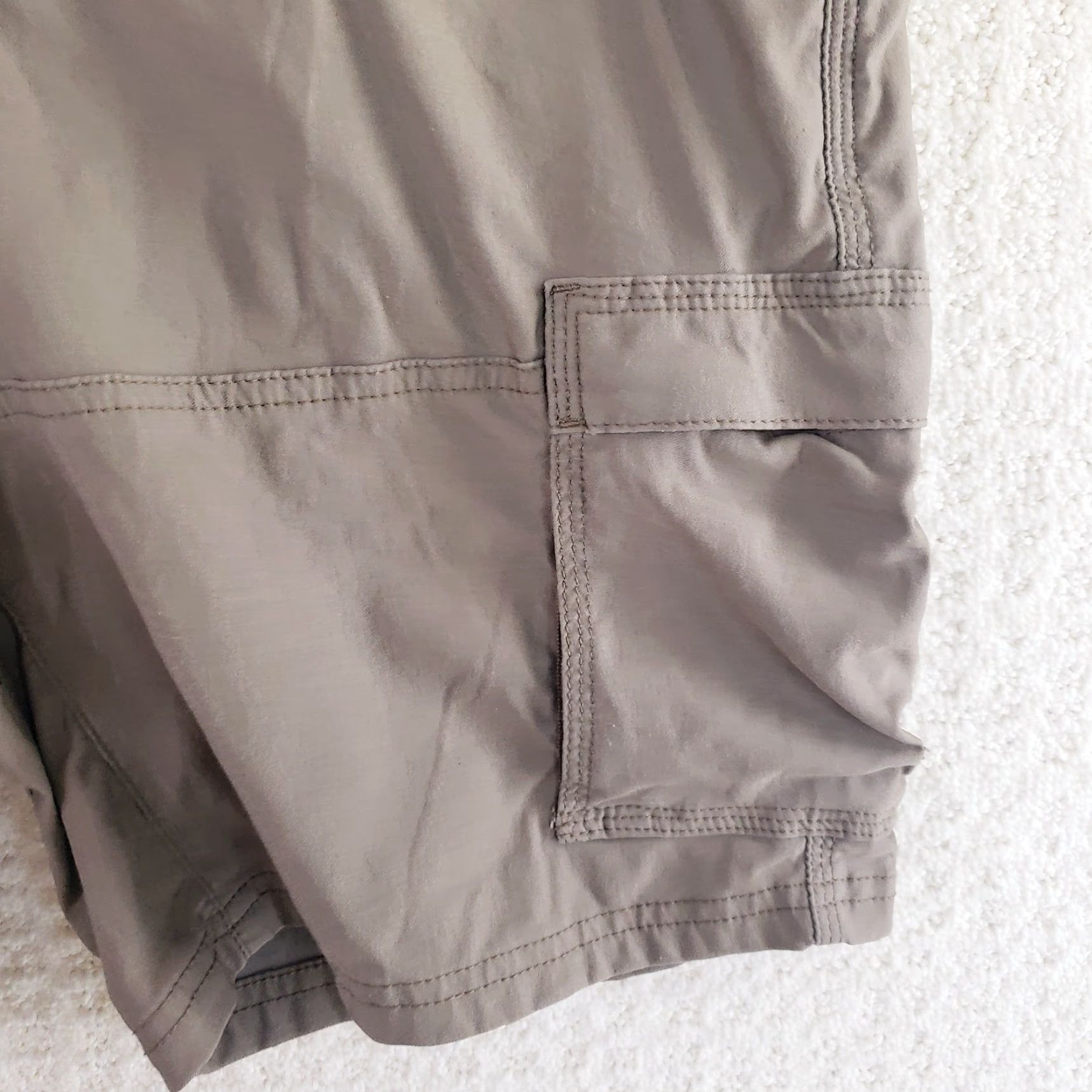 Prana prAna Breathe Shorts Mens 34w 8" Inseam Dark Brown Nylon Stretch Cargo Regular Flat Front Rise Mid-Length Outdoor Travel Casual Mens Size US 34 / EU 50 - 6 Thumbnail