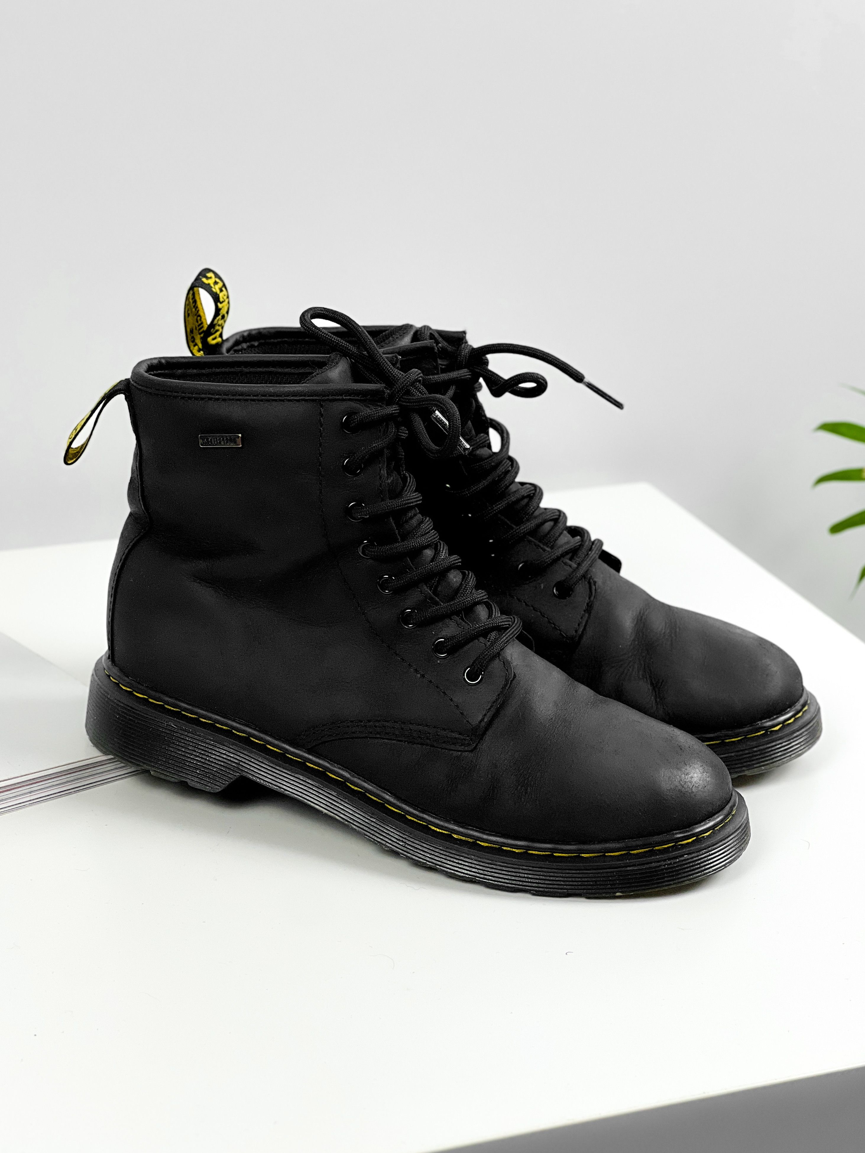 Dr. Martens Dr. Martens Leather Waterproof Women`s leather Boots Size US 8 / IT 38 - 1 Thumbnail