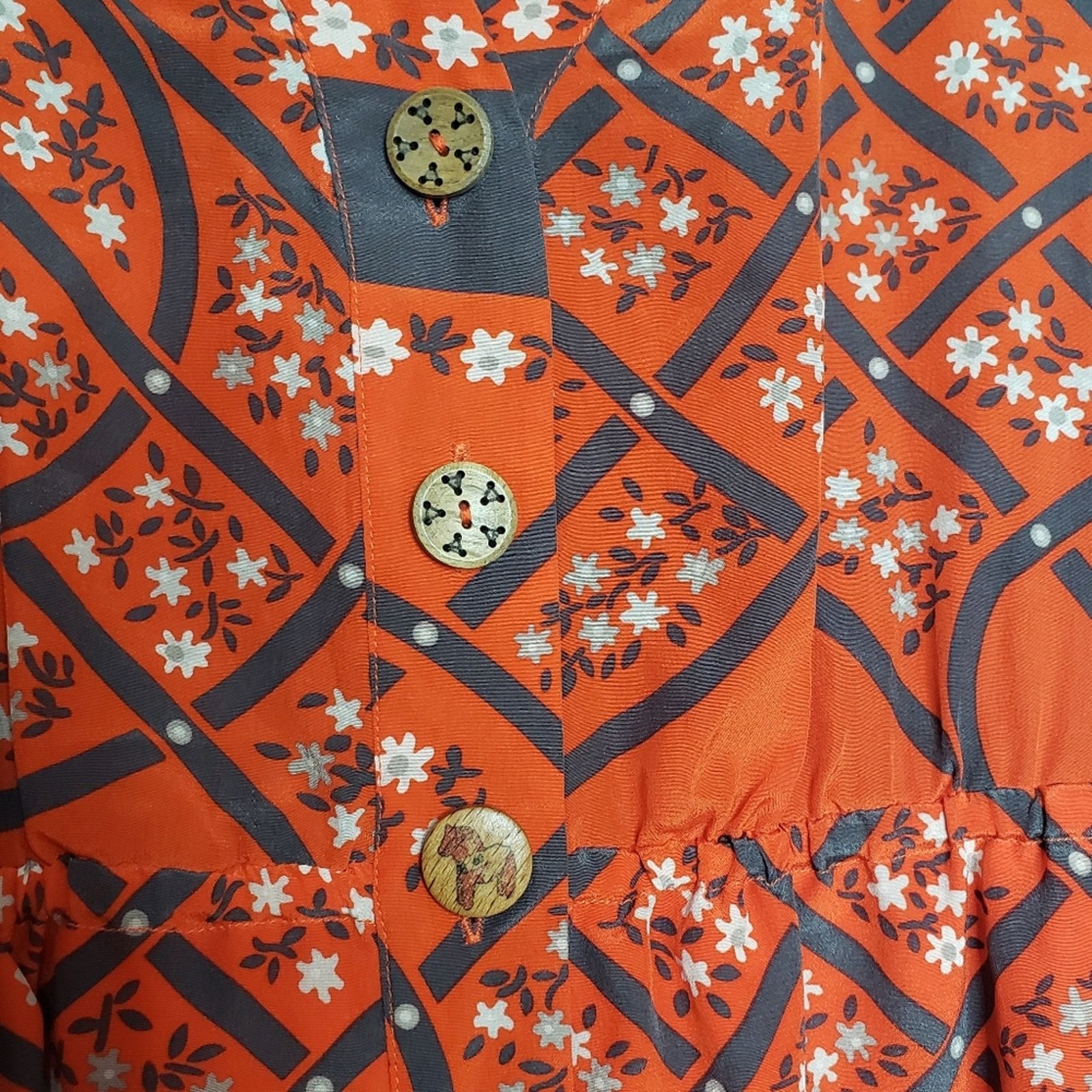 The Unbranded Brand EUC Anthropologie Moulinette Soeurs 100% silk button up sz 6 Size M / US 6-8 / IT 42-44 - 6 Thumbnail