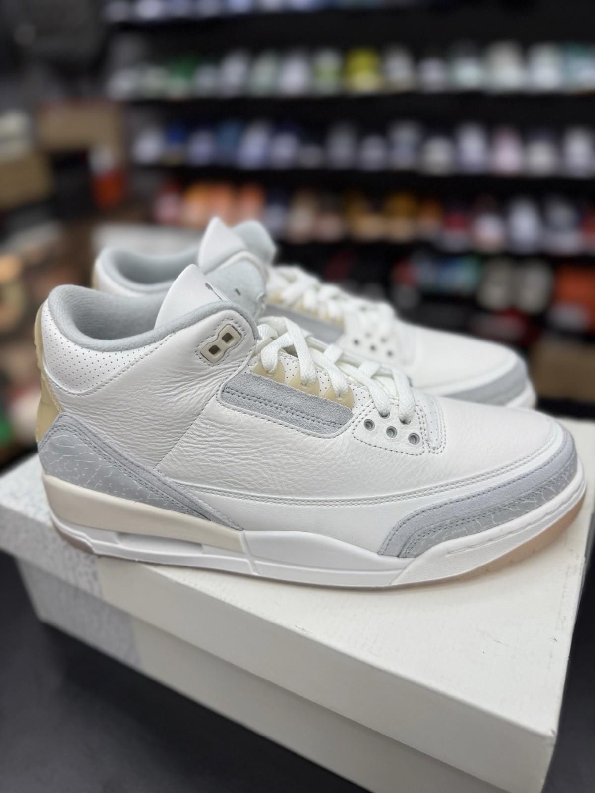Jordan Brand Air Jordan 3 Retro Craft Ivory Men's Size 10 (FJ9479-100) Size US 10 / EU 43 - 8 Thumbnail