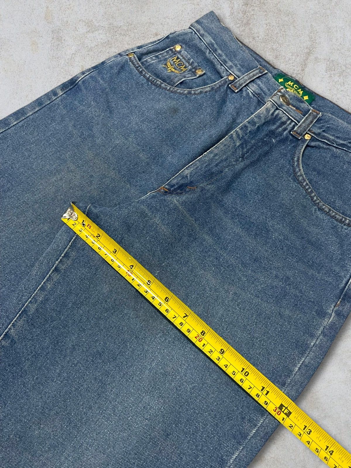 MCM MCM Embroidery Logo High Waist Gold Plate Button Blue Jeans Size 28" / US 6 / IT 42 - 22 Thumbnail