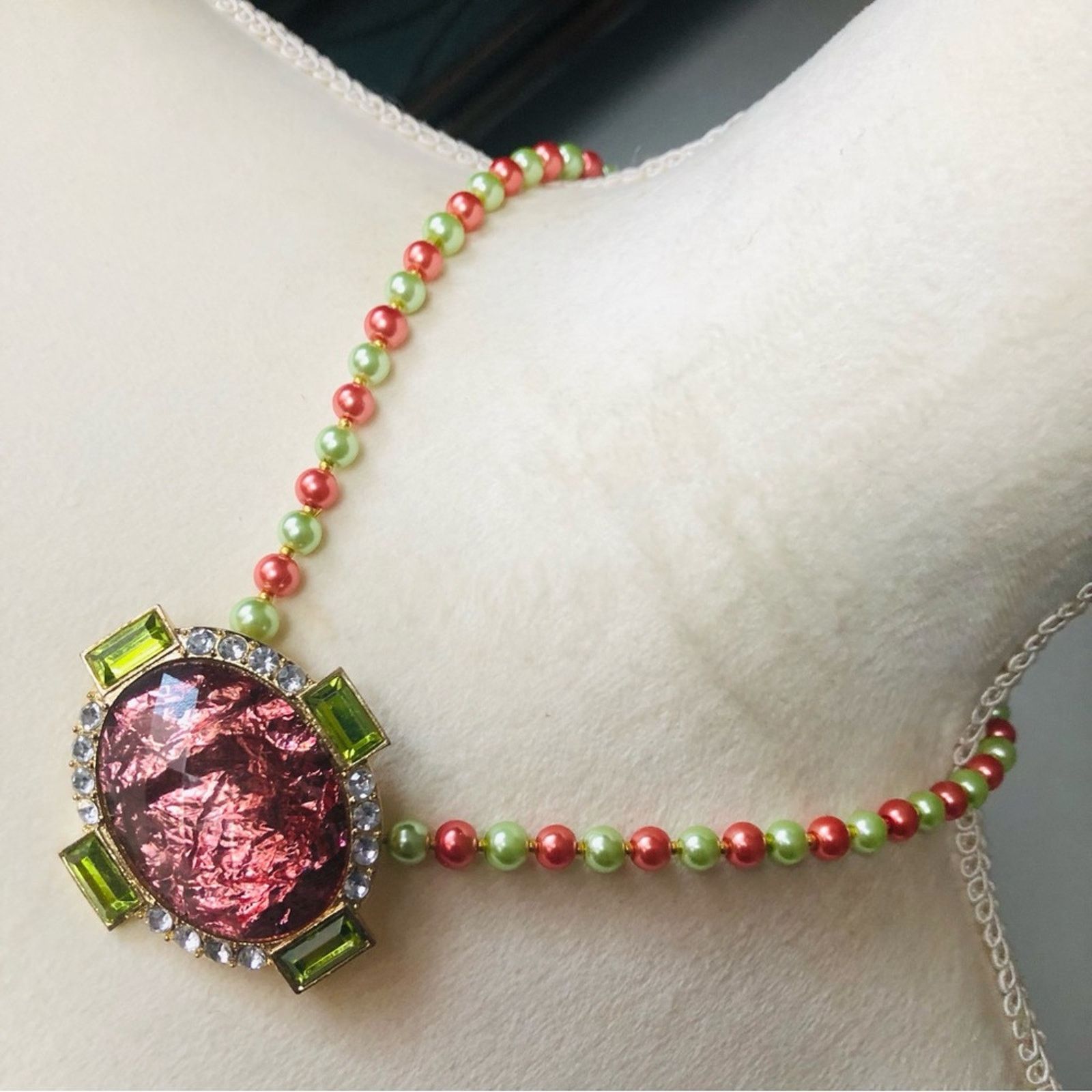Handmade Handcrafted repurpose oval dome crackle glass Pearl necklace Size ONE SIZE - 1 Thumbnail