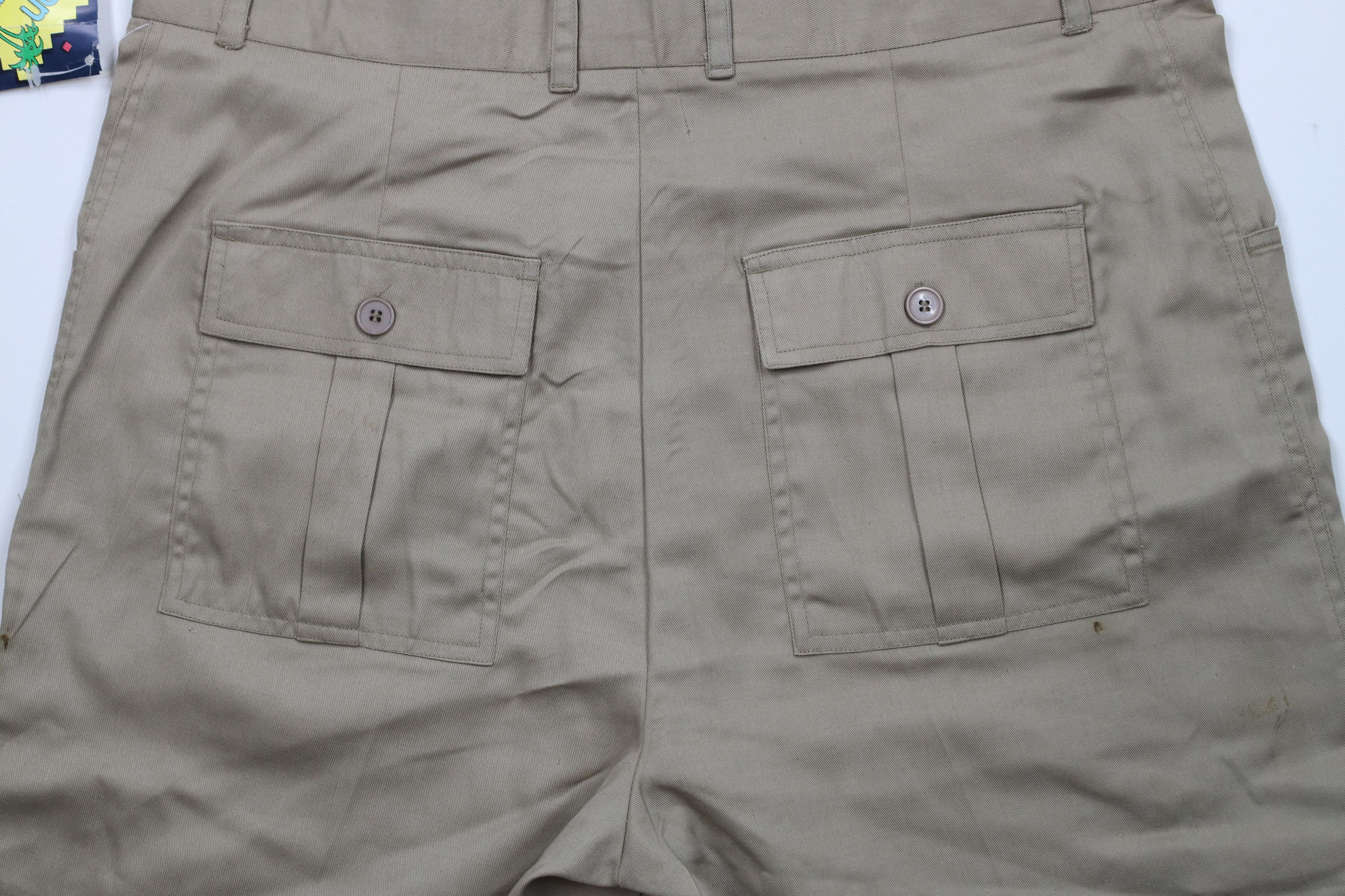 Vintage Deadstock Vintage 90s Streetwear Front Pocket Cargo Shorts Size US 40 / EU 56 - 12 Thumbnail