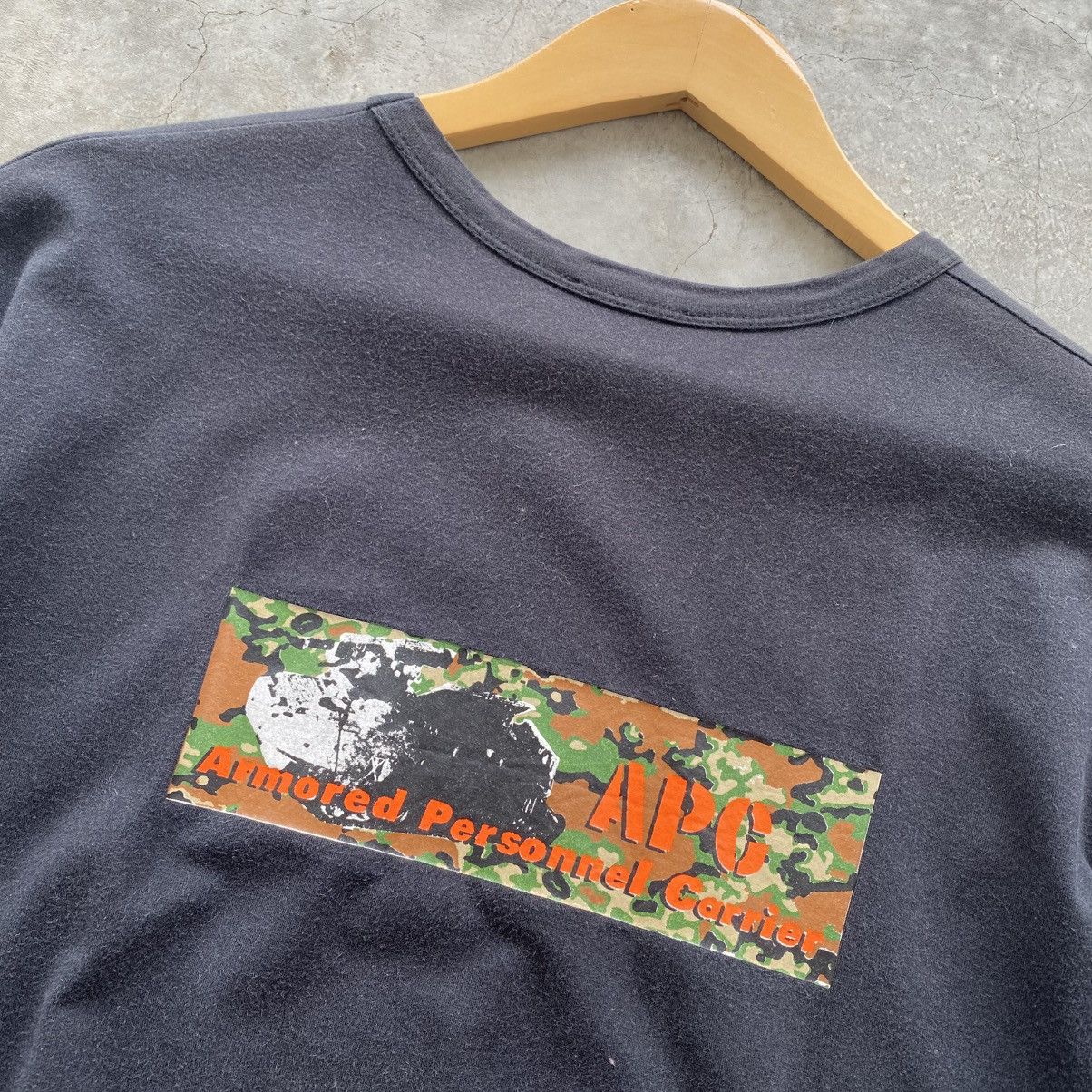 A.P.C. × Vintage A.P.C Black Tshirt (M) Size US M / EU 48-50 / 2 - 2 Thumbnail