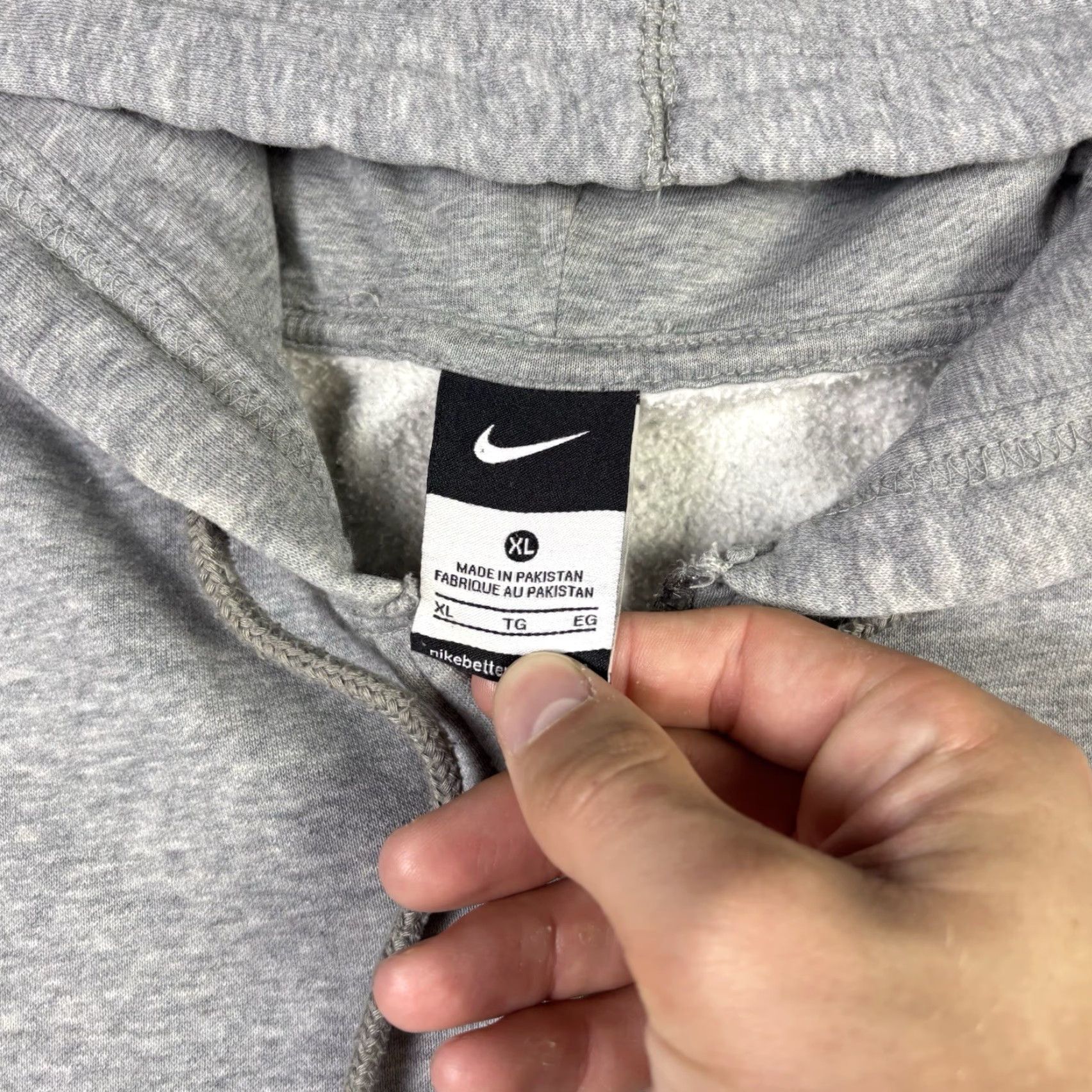 Nike VINTAGE Nike Hoodie Full Zip Gray Embroidered Swoosh Adult XL 2000s Grunge Skate Men's Regular Cotton Fleece Hooded Size US XL / EU 56 / 4 - 5 Thumbnail