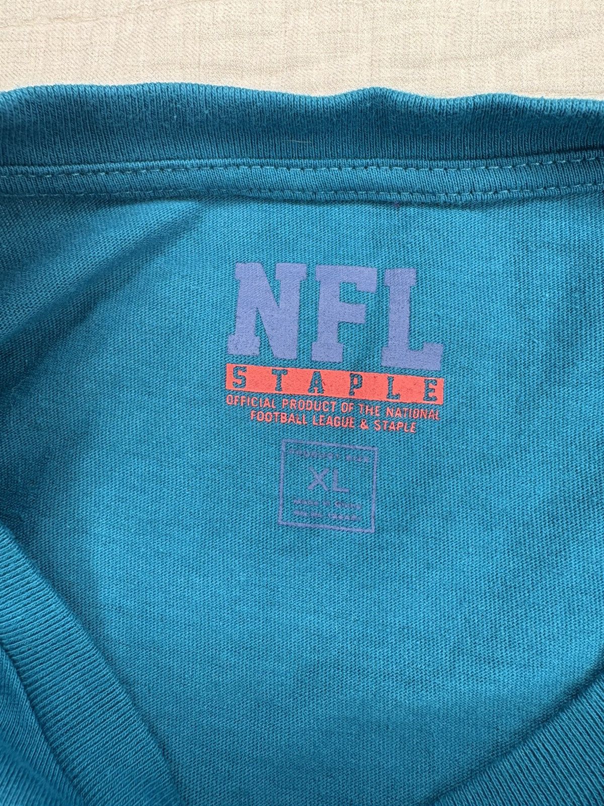 NFL × Staple Staple x NFL Jacksonville Jaguars T-Shirt Size XL Size US XL / EU 56 / 4 - 5 Thumbnail