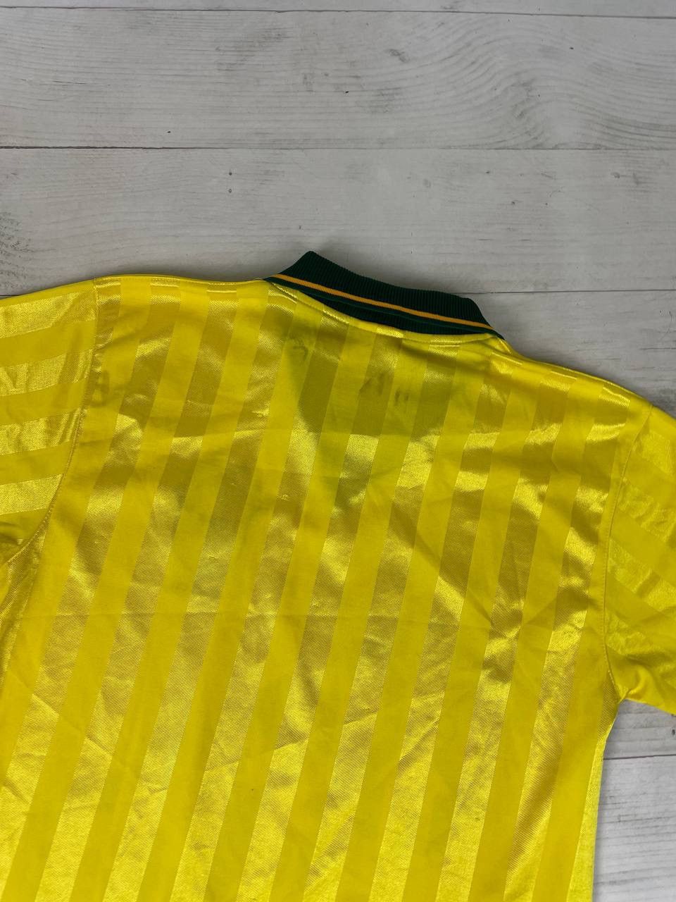 Vintage Vintage Retro Brazil 1994 1996 Home Shirt Soccer Jersey Size US L / EU 52-54 / 3 - 20 Thumbnail