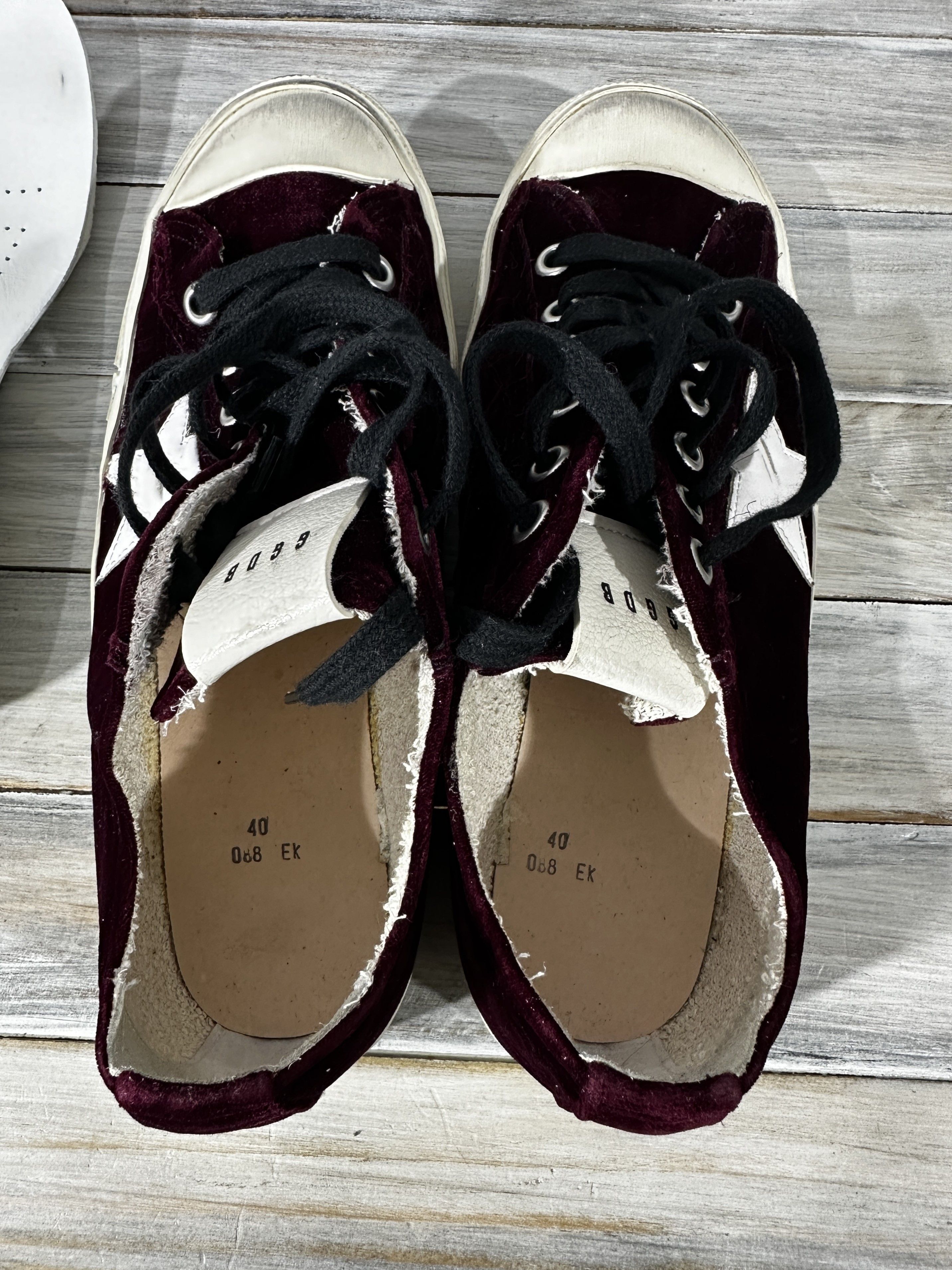 DELUXE × Golden Goose Golden Goose VSTAR2 Velvet Burgundy Made In Italy Sneakers Size US 7 / EU 40 - 15 Thumbnail