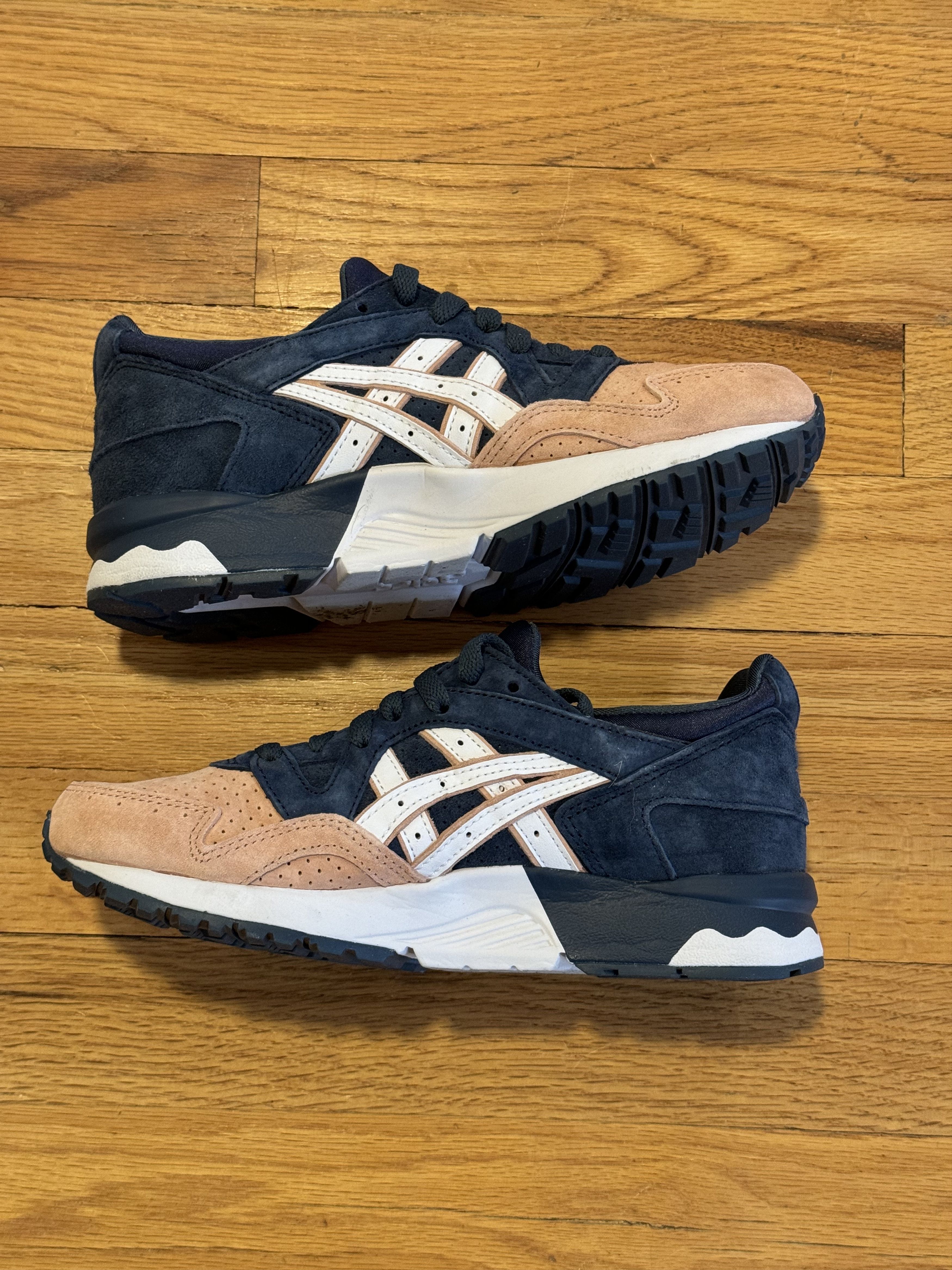 Asics × Kith Kith Asics Gel Lyte V Salmon Toe - Size 5 (Women's size 6.5) Size US 5 / EU 37 - 5 Thumbnail