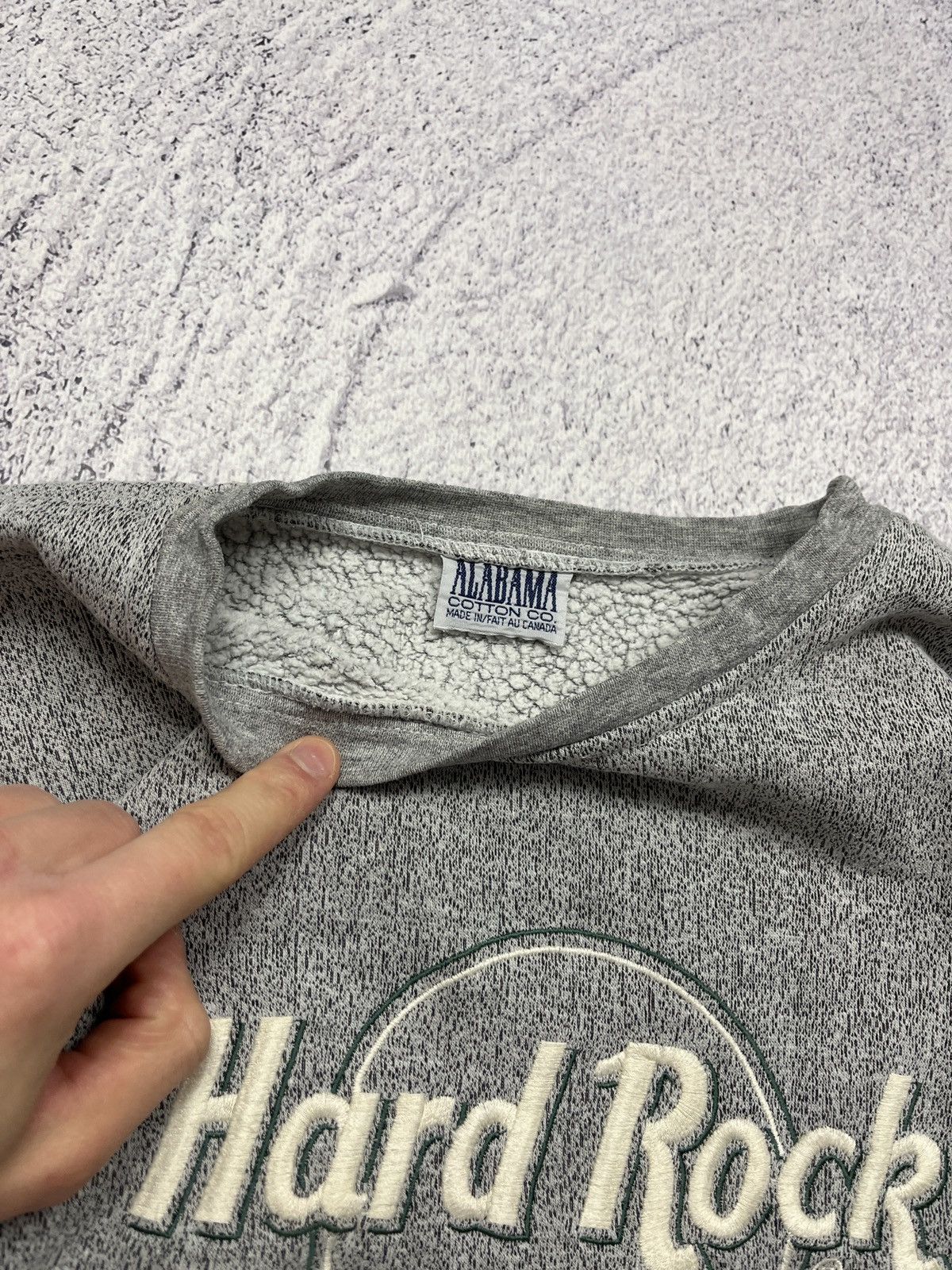 Hard Rock Cafe × Vintage Vintage 90’s Hard Rock Cafe Niagara Falls Baggy Sweatshirt Size US XL / EU 56 / 4 - 7 Thumbnail