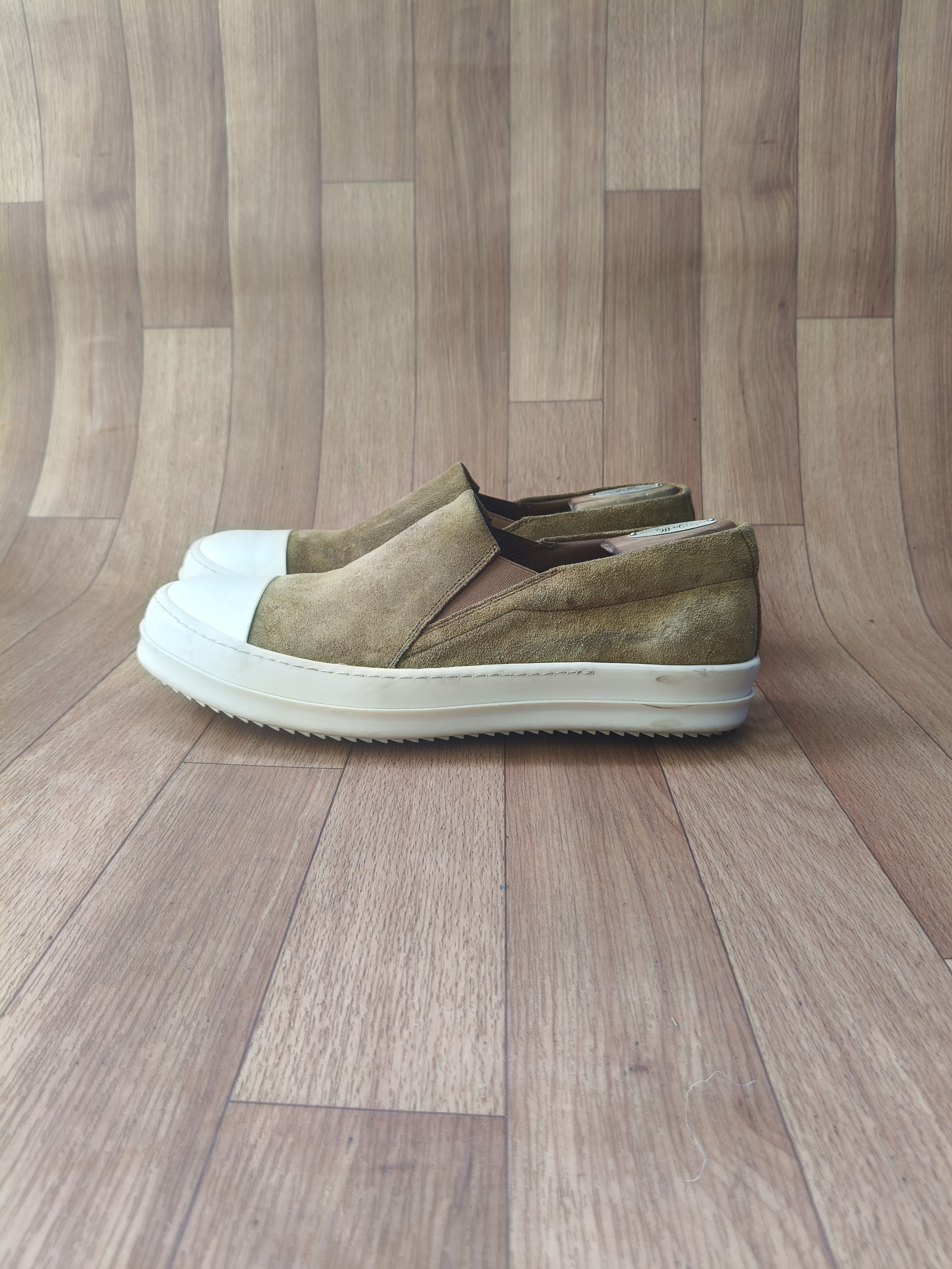 Rick Owens Rick Owens tan suede mainline boat Size US 10 / EU 43 - 9 Thumbnail