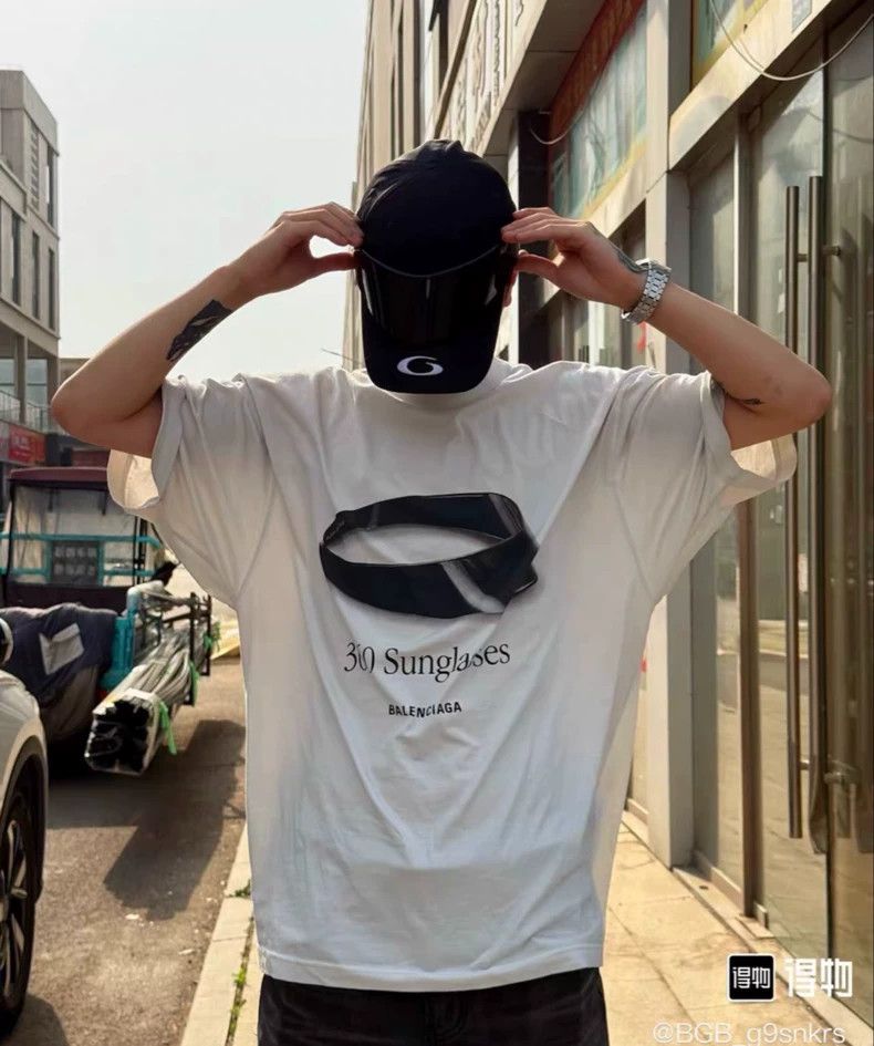 Balenciaga Balenciaga Chest 3D Printed Sun Hat Letter Logo White Shor Size US M / EU 48-50 / 2 - 6 Thumbnail