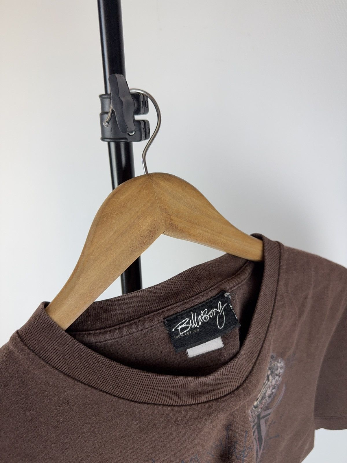 Billabong Vntg 00s Surf Billabong Retro Print Faded Brown Tee Shirt Size US M / EU 48-50 / 2 - 5 Thumbnail