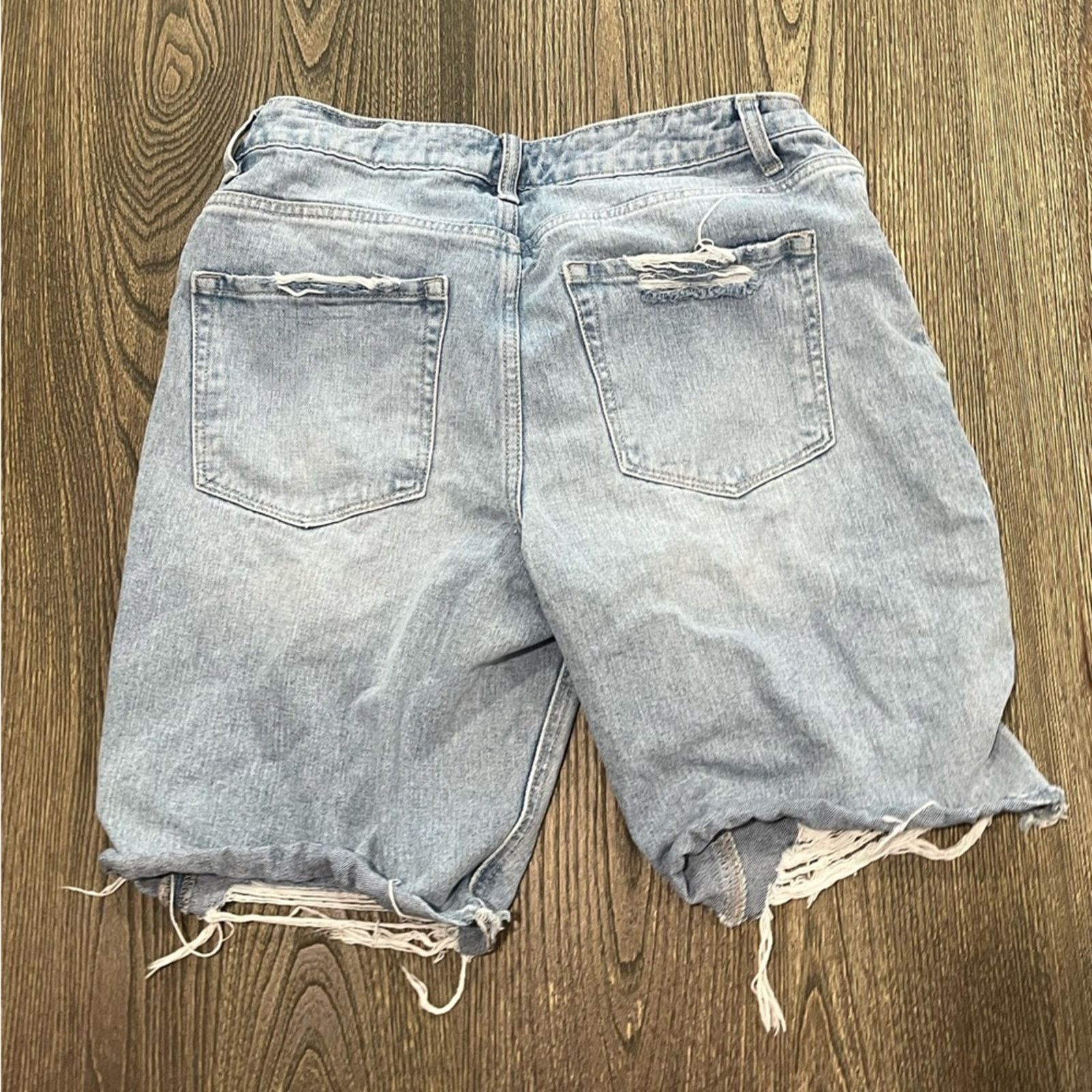 Velvet Vervet Ledro Jean Shorts High Rise Bermuda Distressed Sz 6 Size 28" / US 6 / IT 42 - 7 Thumbnail
