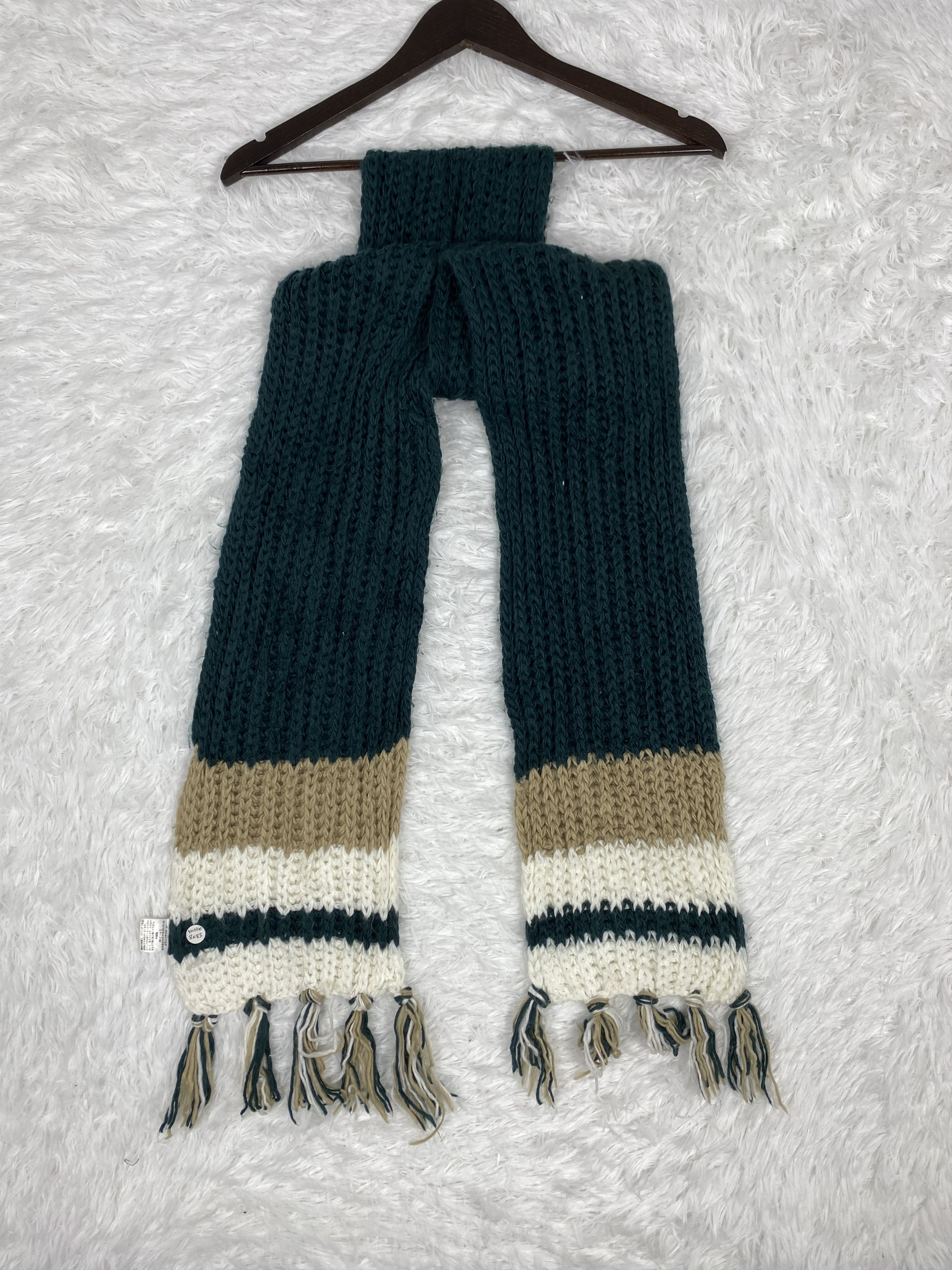 Beams Plus Vintage Beams Heart Scarf / Muffler Neckwear PM0140 Size ONE SIZE - 1 Thumbnail