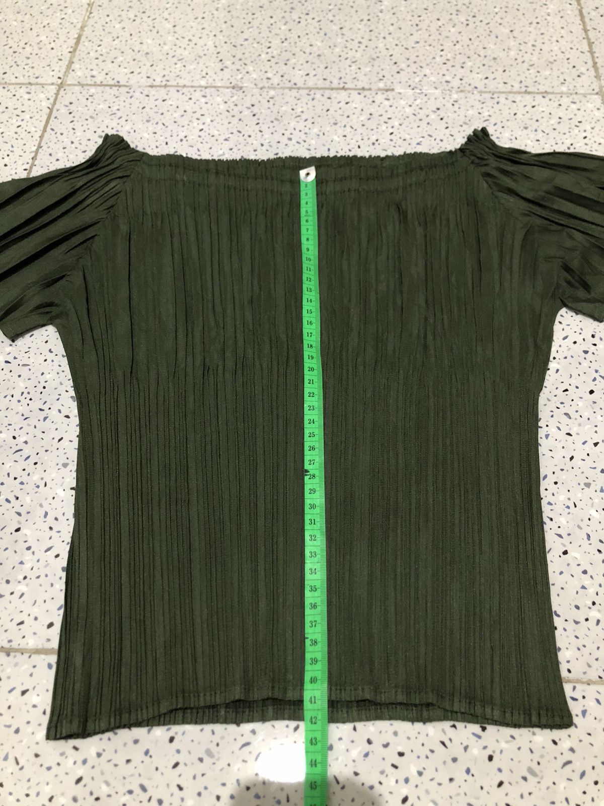 Homme Plisse Issey Miyake × Issey Miyake × Pleats Please Issey Miyake OFFERS💥 Issey Miyake Pleats Please Tops Size S / US 4 / IT 40 - 11 Thumbnail