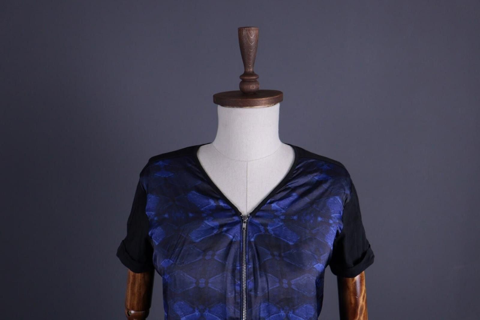 The Kooples The Kooples Abstract 1/4 Zip Short Sleeve Top T-Shirt Size S Size S / US 4 / IT 40 - 3 Thumbnail