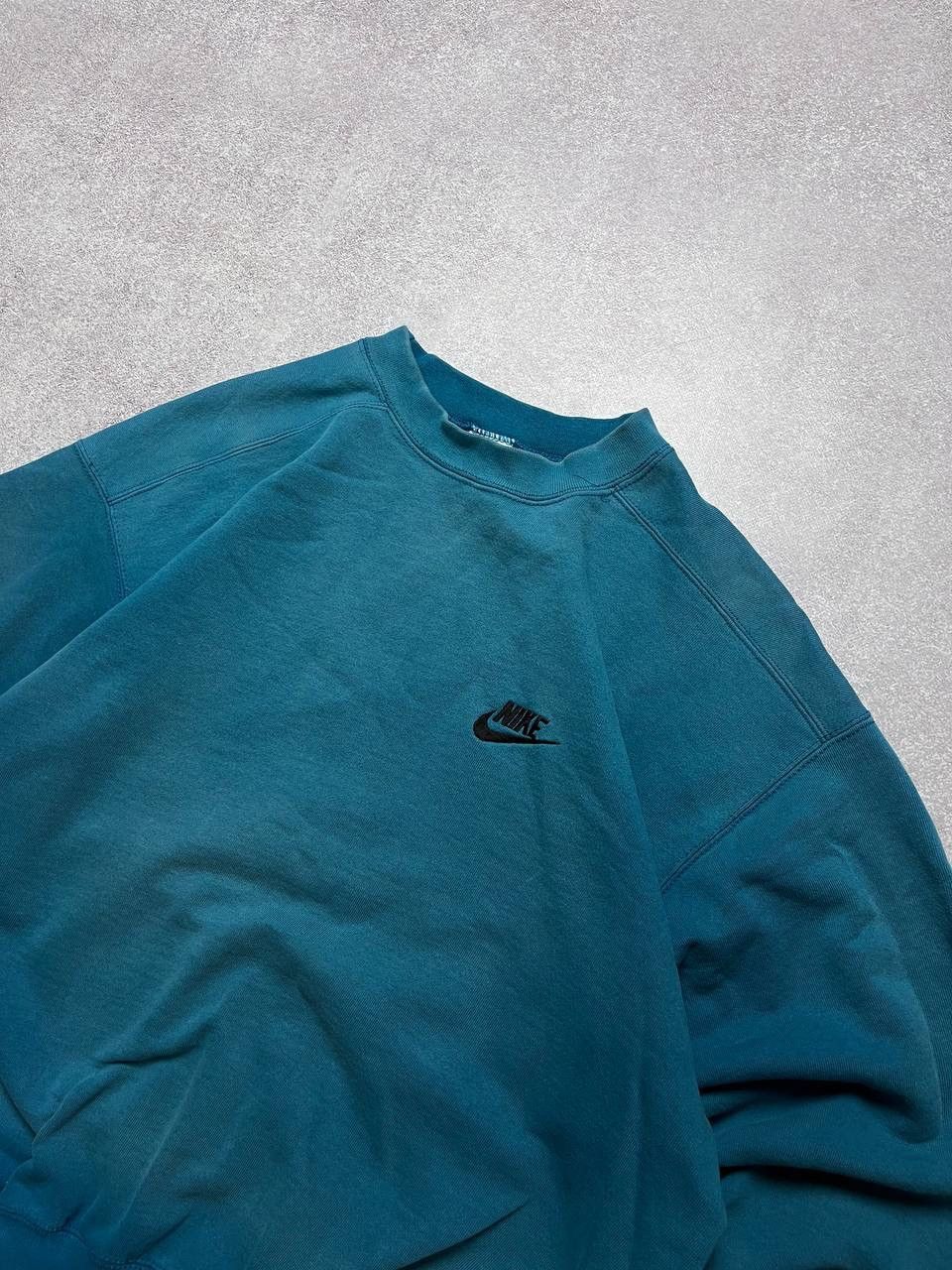 Vintage Vintage Nike Made In USA Swoosh Boxy Sweatshirt M Size US M / EU 48-50 / 2 - 3 Thumbnail
