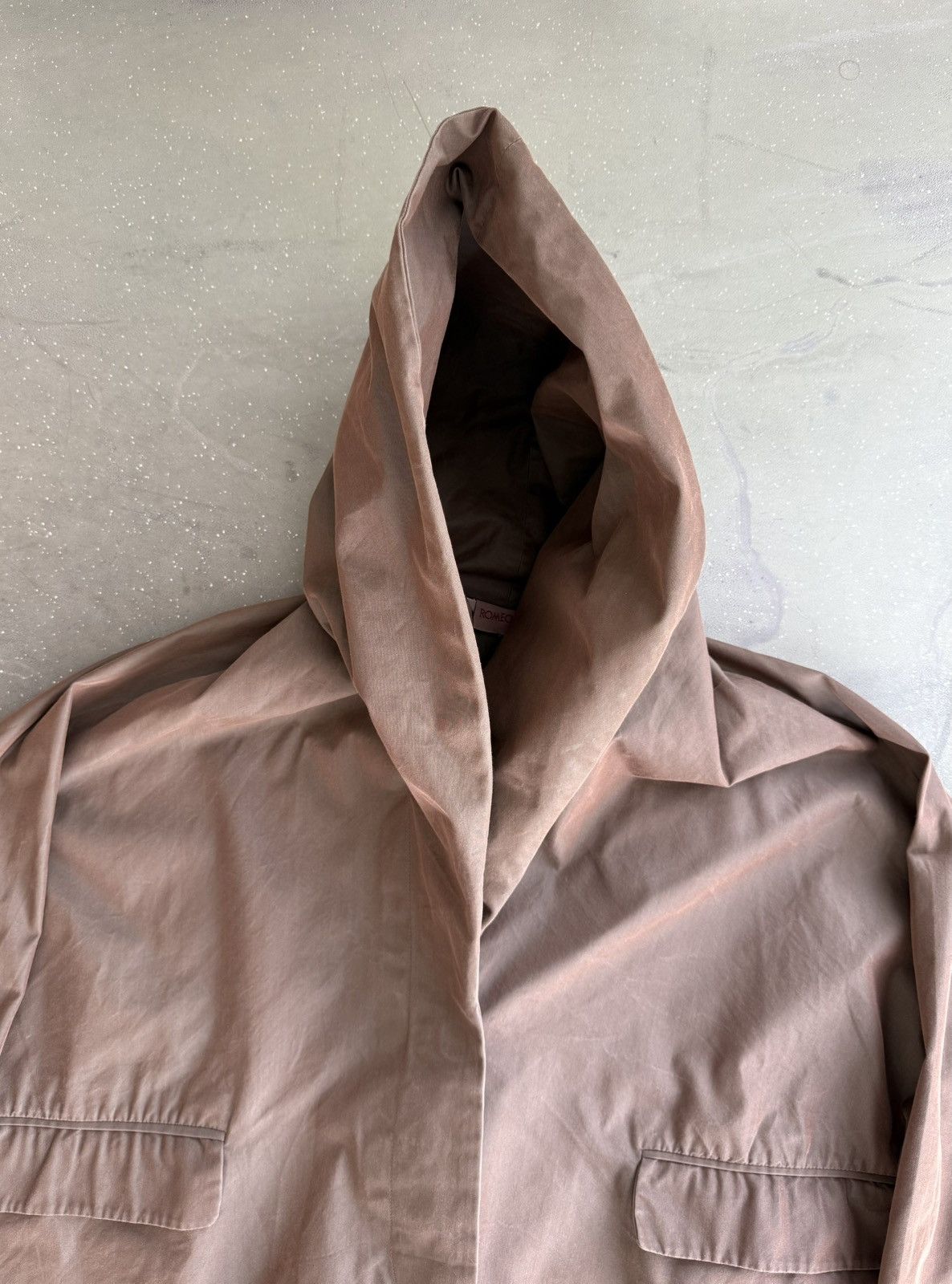Romeo Gigli Romeo Gigli hooded parka Size US L / EU 52-54 / 3 - 10 Thumbnail
