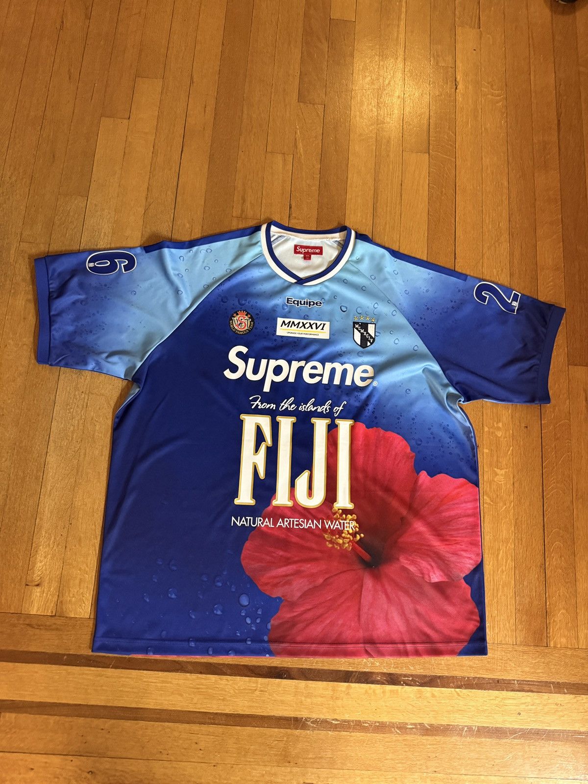 Supreme Supreme Fiji water soccer Jersey XXL | Grailed