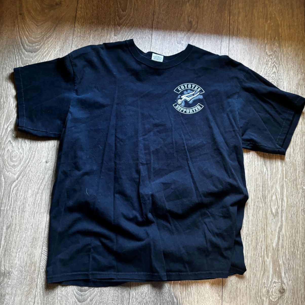 Gildan Y2K 2000s Coyotes Supporter Biker Tee Graphic T Shirt Size US M / EU 48-50 / 2 - 3 Thumbnail